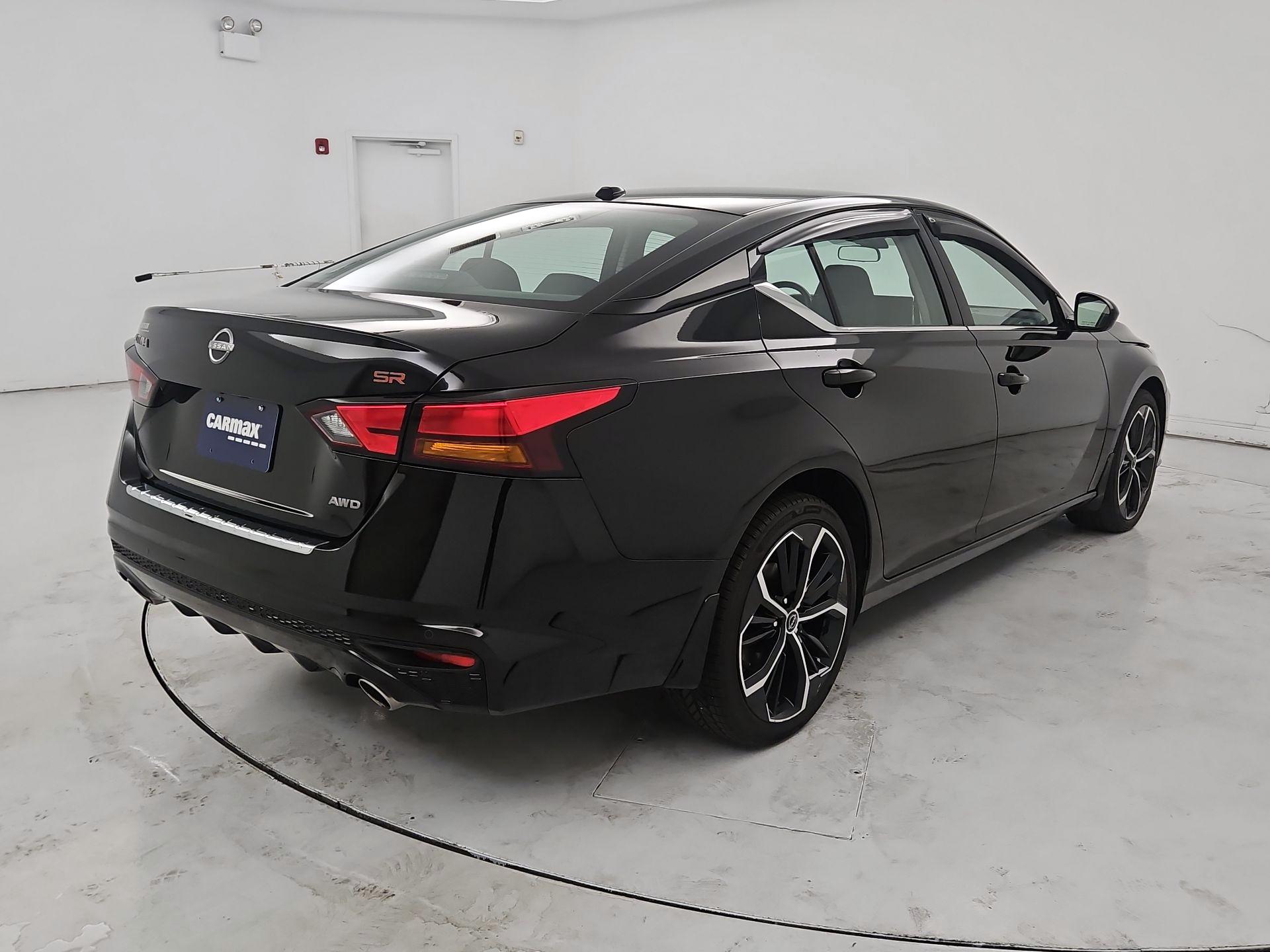 Thumbnail: 2023 Nissan Altima - 5