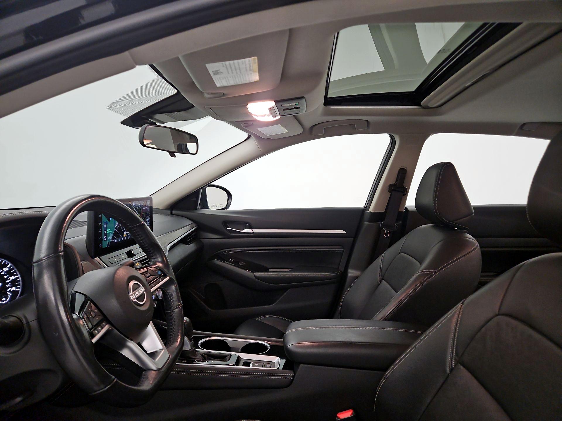 Thumbnail: 2023 Nissan Altima - 20