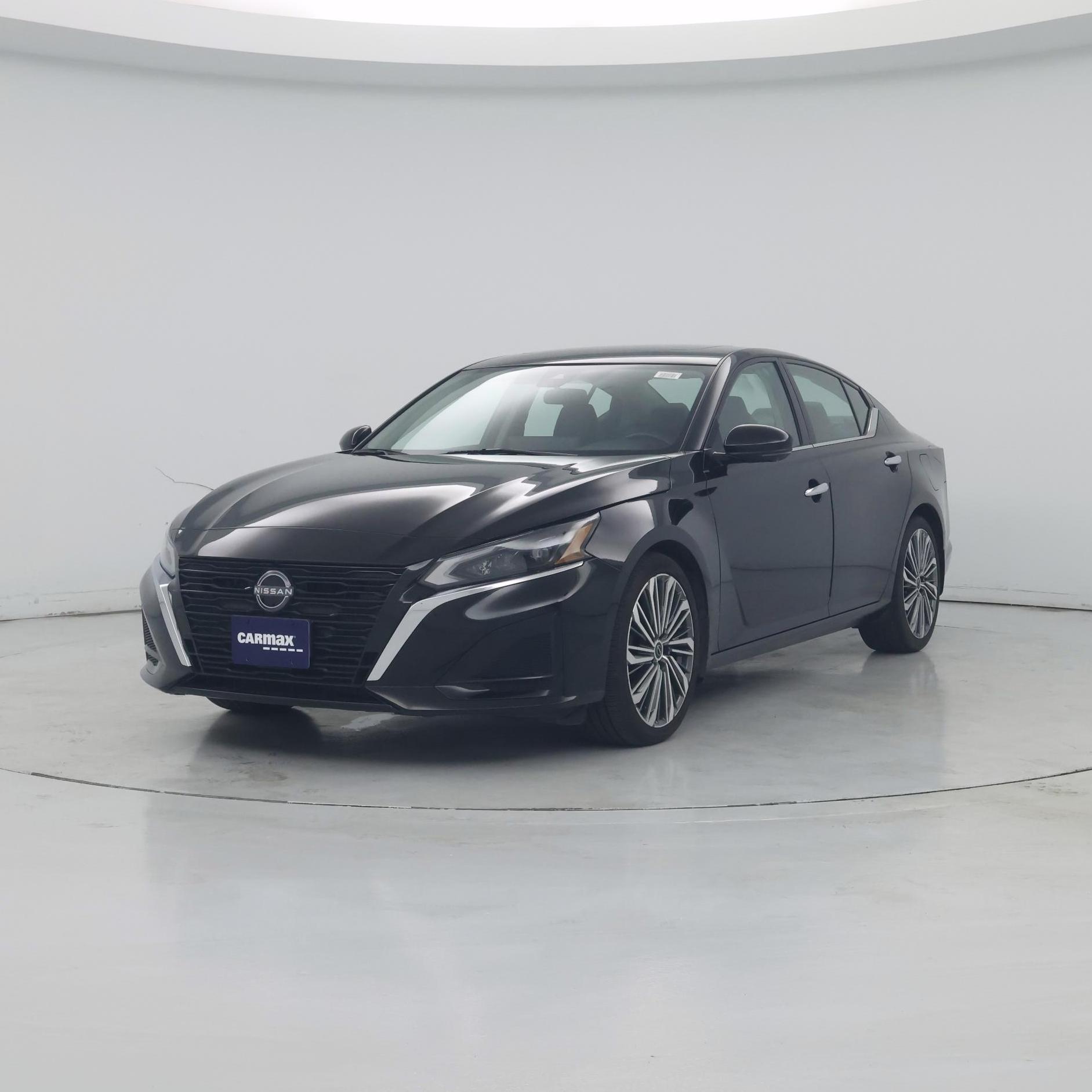 Thumbnail: 2023 Nissan Altima - 4
