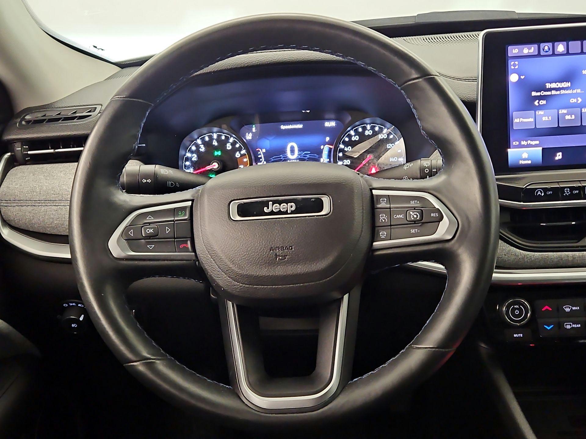 Thumbnail: 2022 Jeep Compass - 10