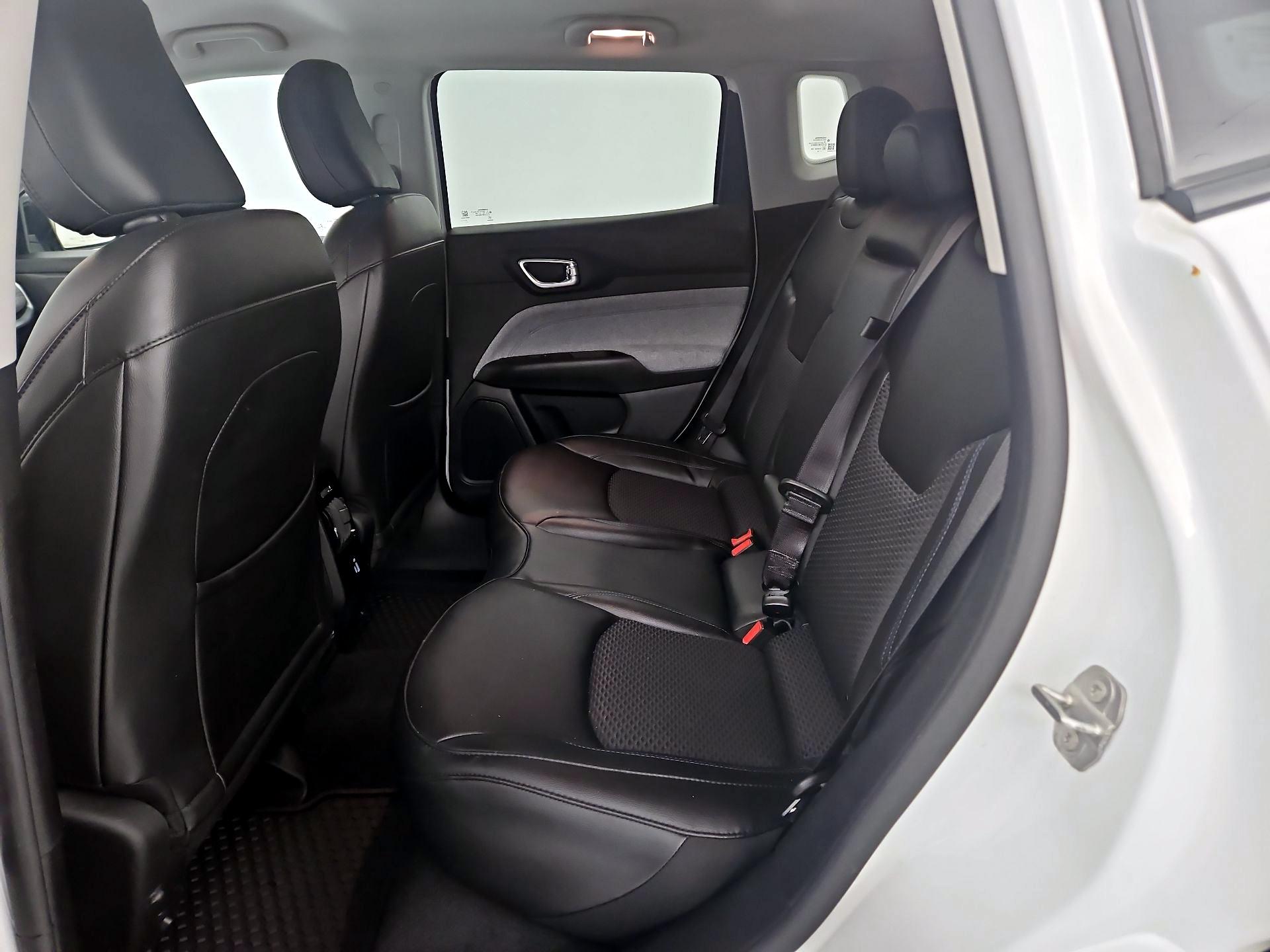 Thumbnail: 2022 Jeep Compass - 19