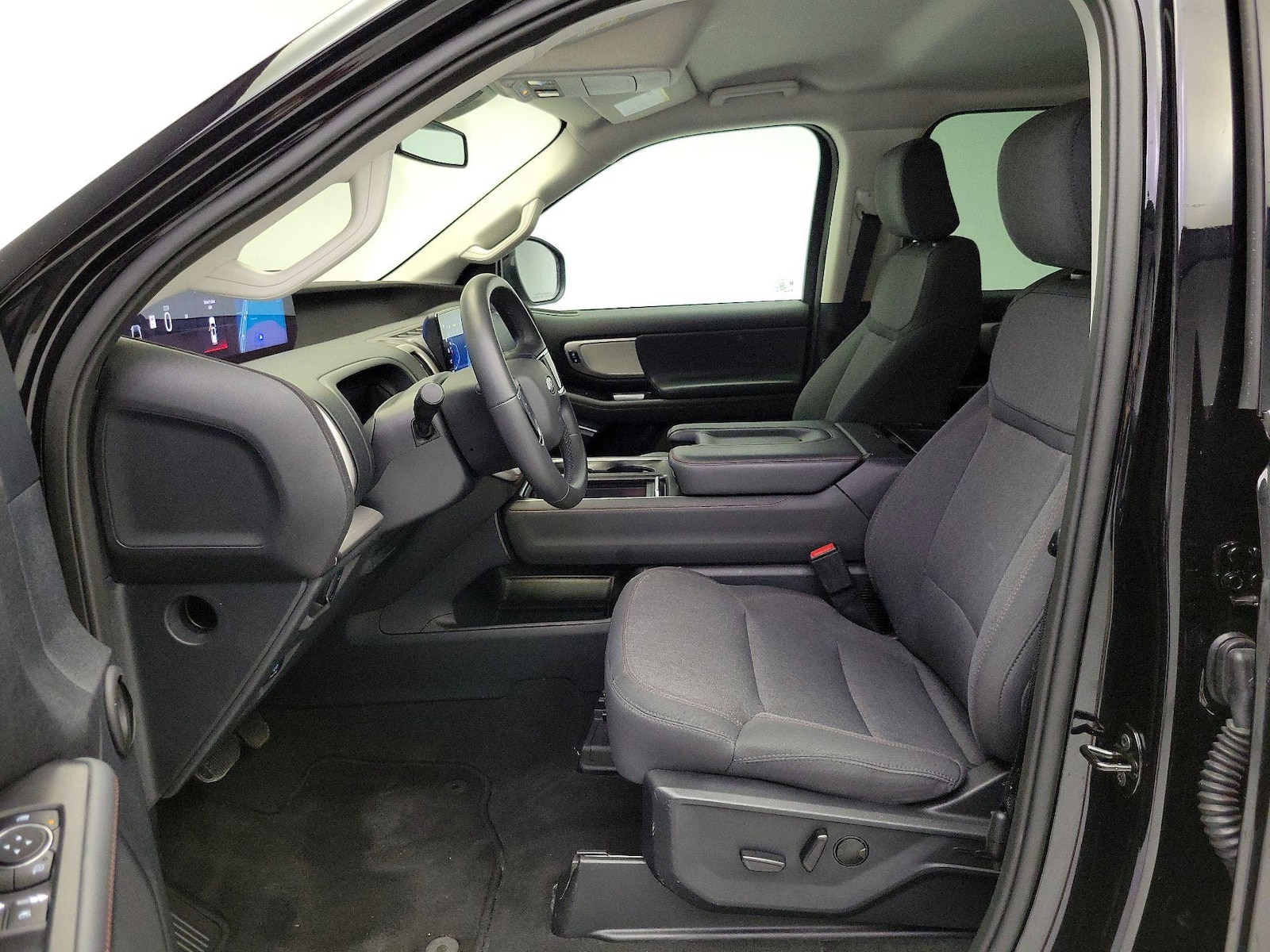 2025 Ford Expedition Active - Photo 12