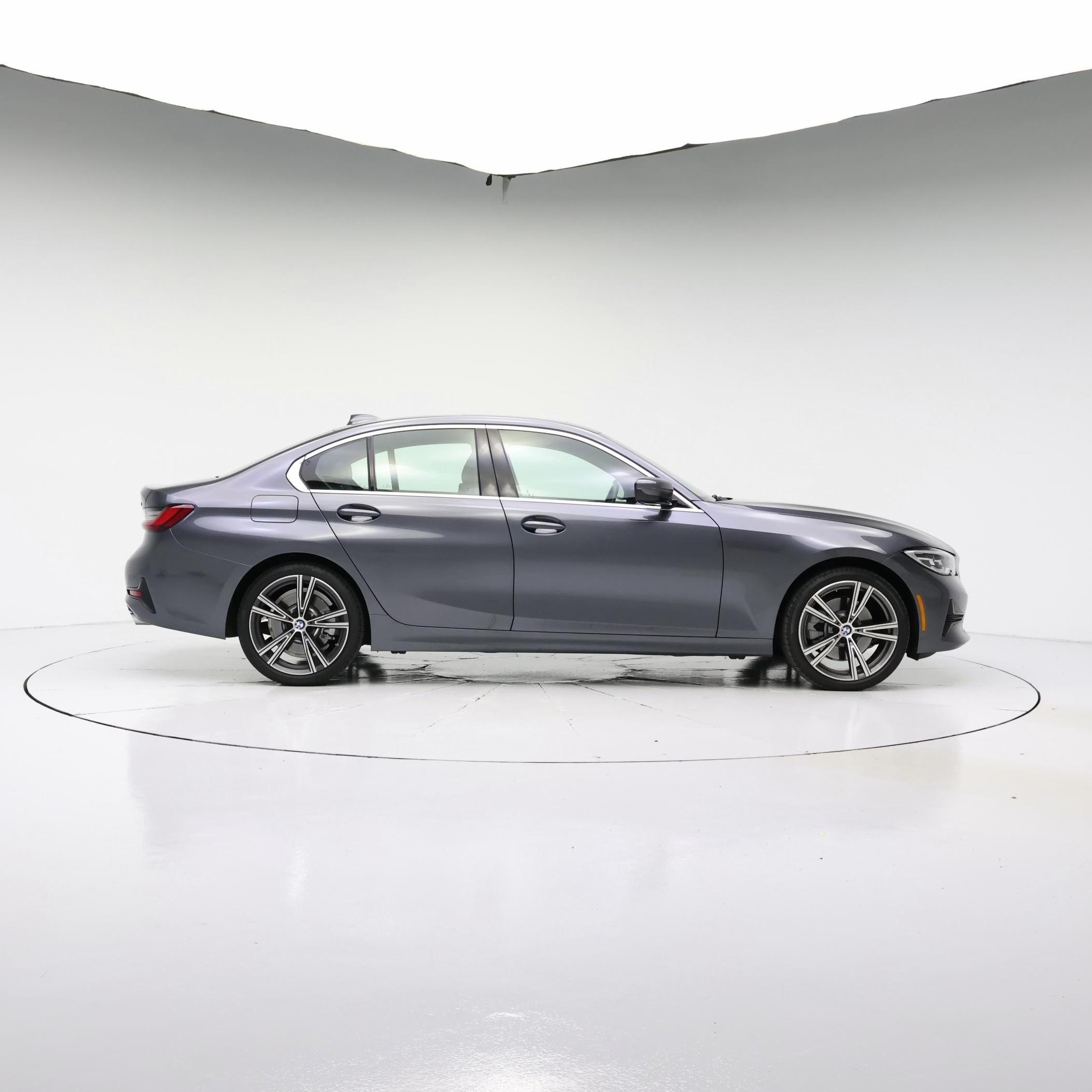 Thumbnail: 2022 BMW 3 Series - 7