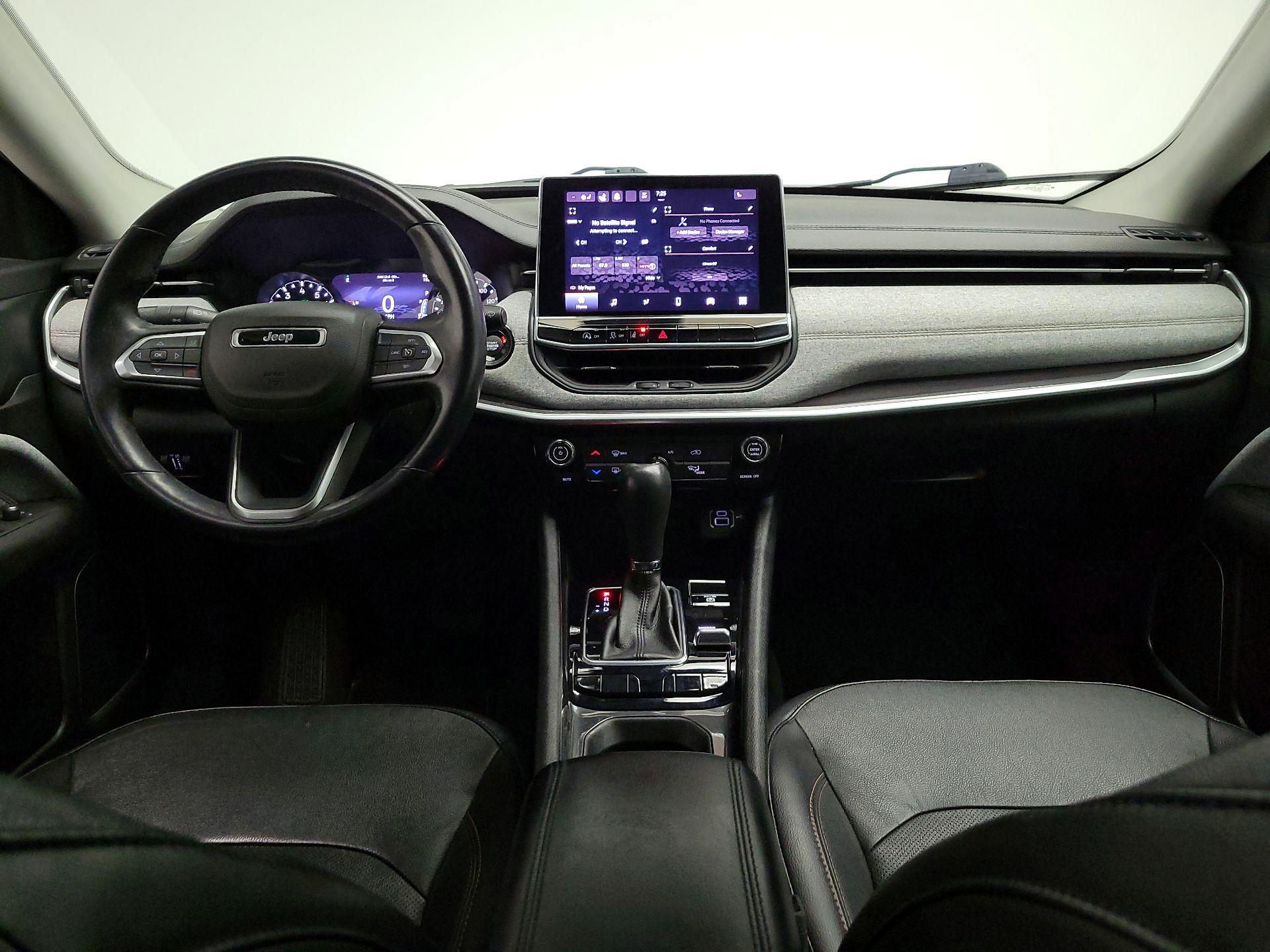 Thumbnail: 2022 Jeep Compass - 9
