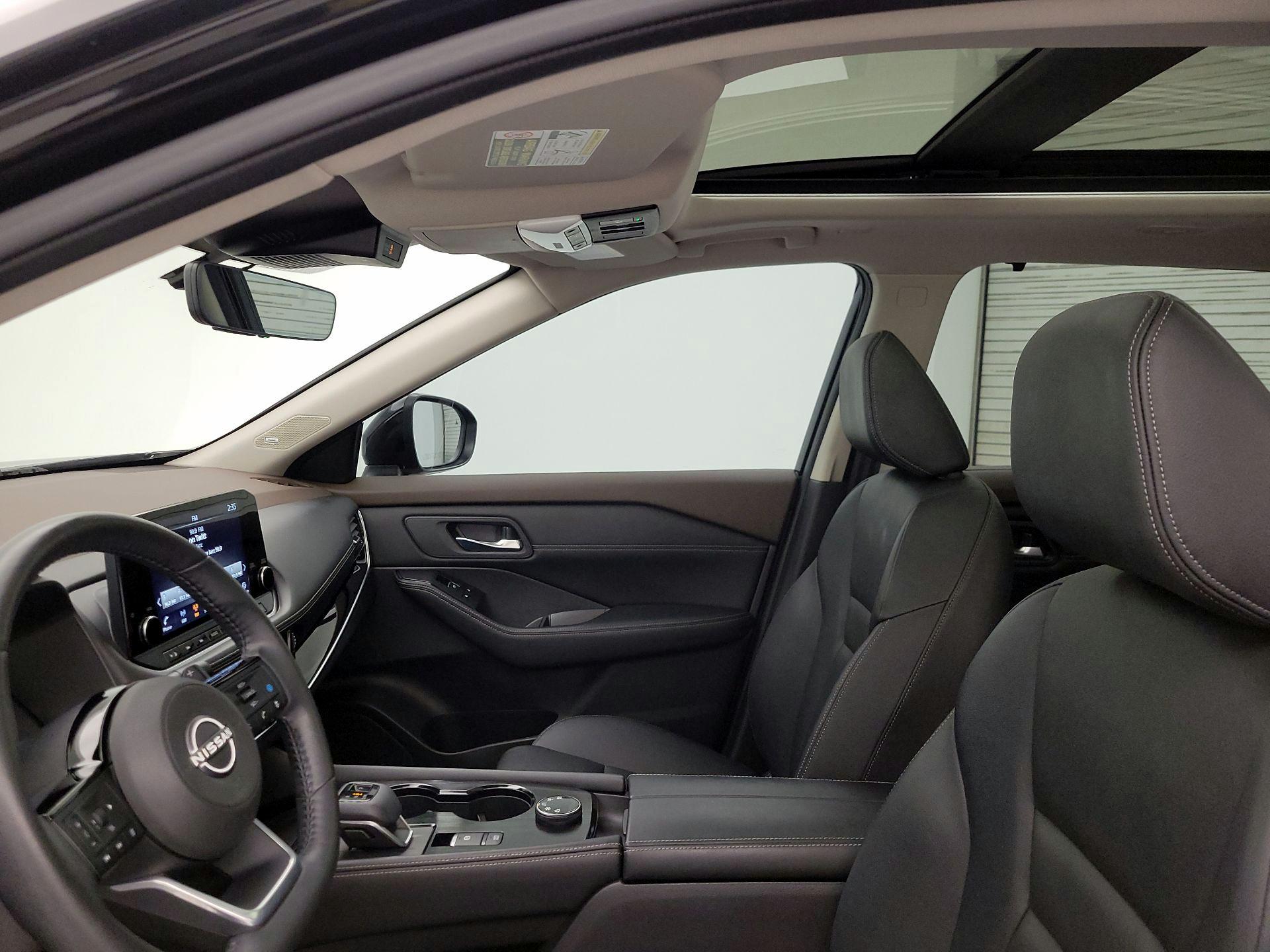 Thumbnail: 2023 Nissan Rogue - 19
