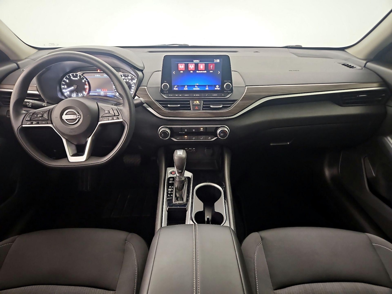 2024 Nissan Altima SV - Photo 10