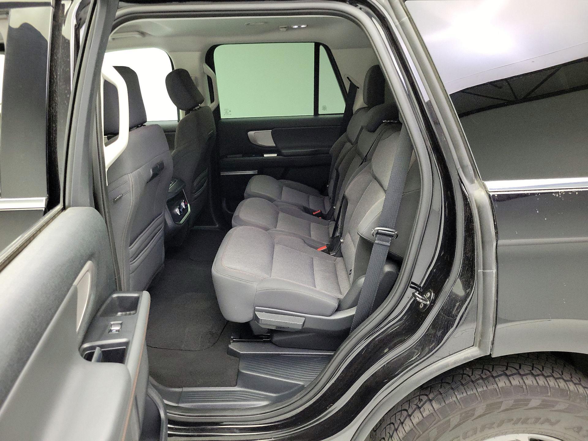 Thumbnail: 2025 Ford Expedition - 20