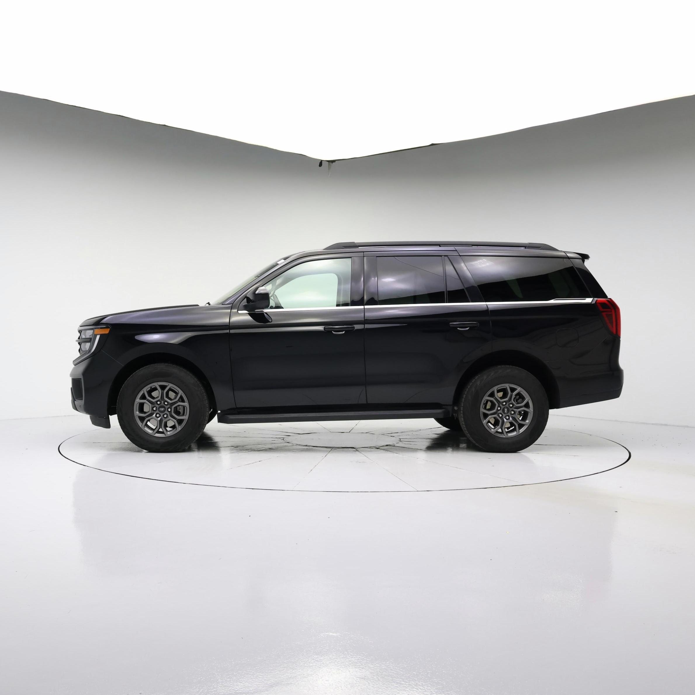 Thumbnail: 2025 Ford Expedition - 3