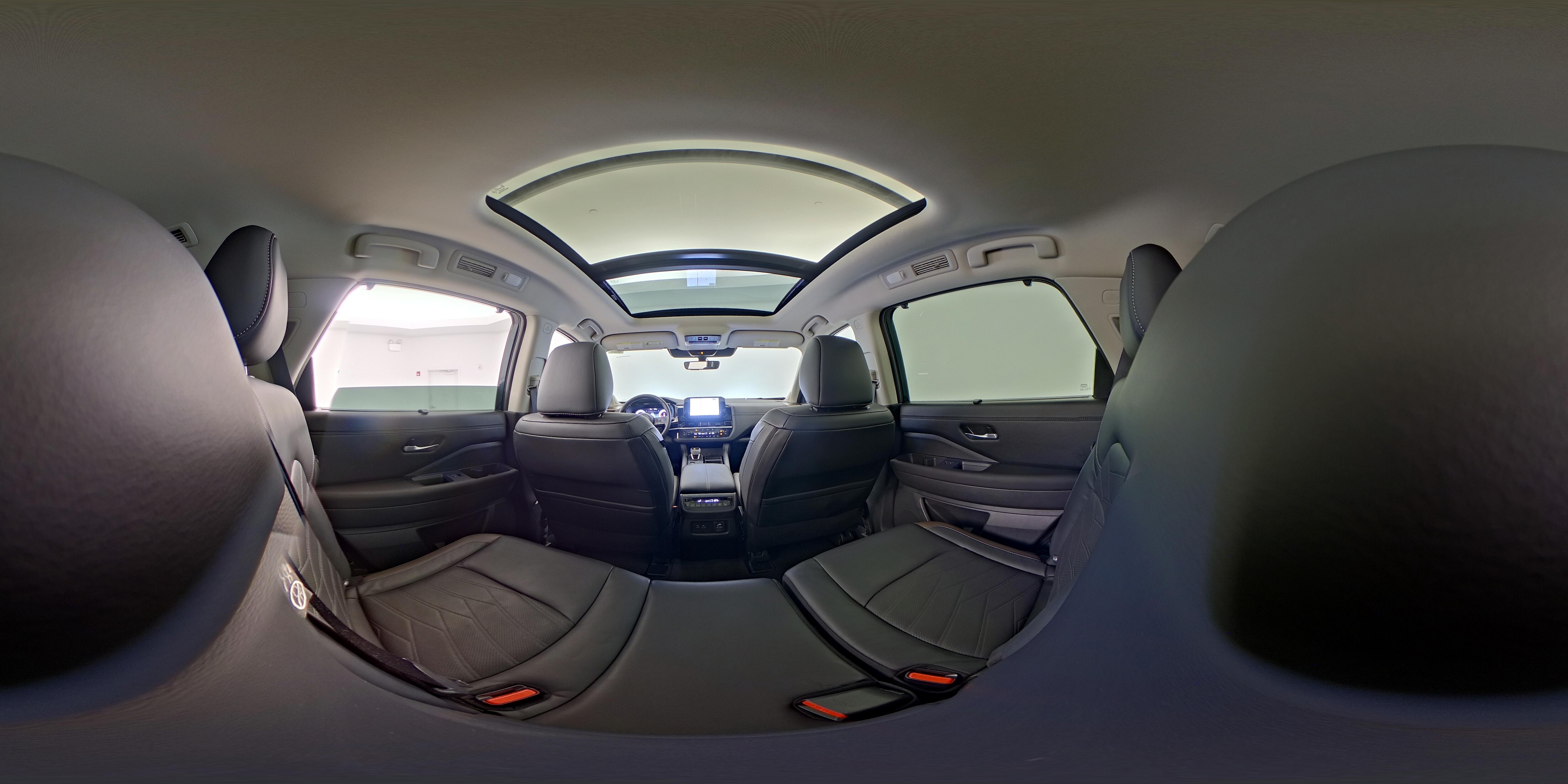 2025 Nissan Pathfinder Platinum - Photo 29