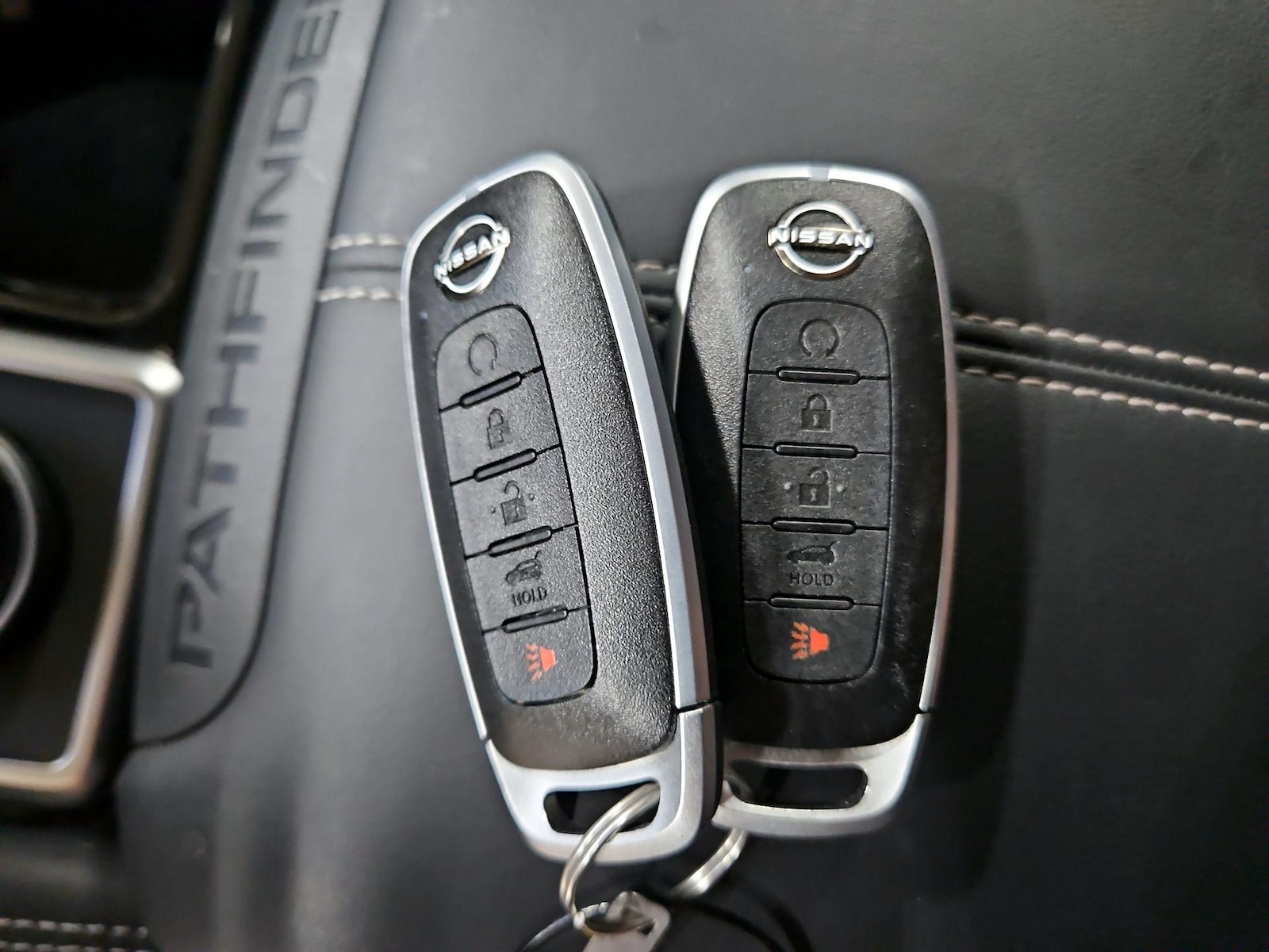 2025 Nissan Pathfinder Platinum - Photo 27