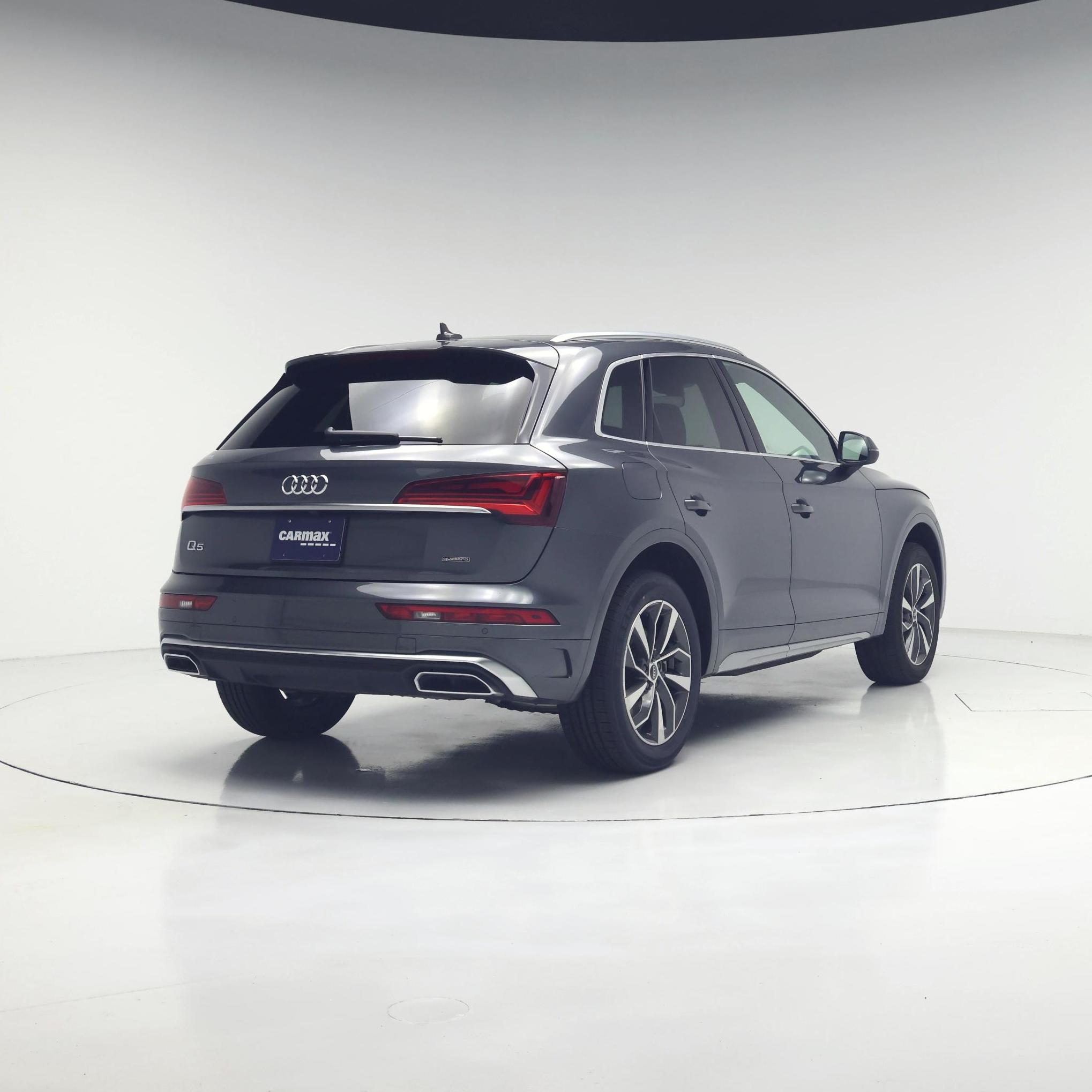 Thumbnail: 2022 Audi Q5 - 8