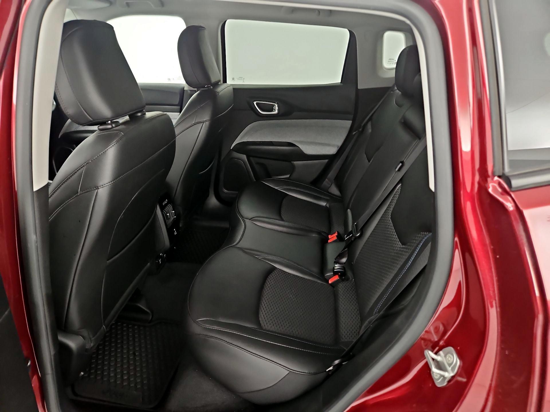 Thumbnail: 2022 Jeep Compass - 19