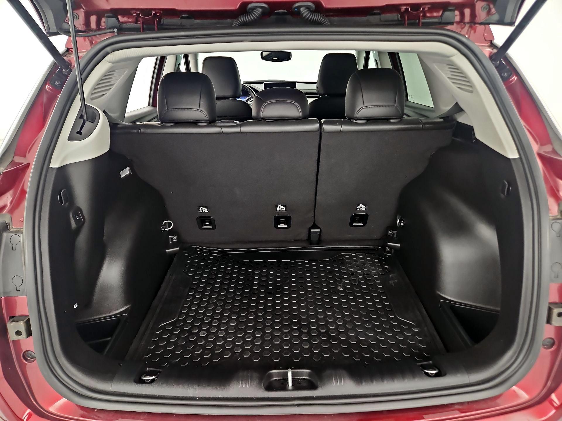 Thumbnail: 2022 Jeep Compass - 20