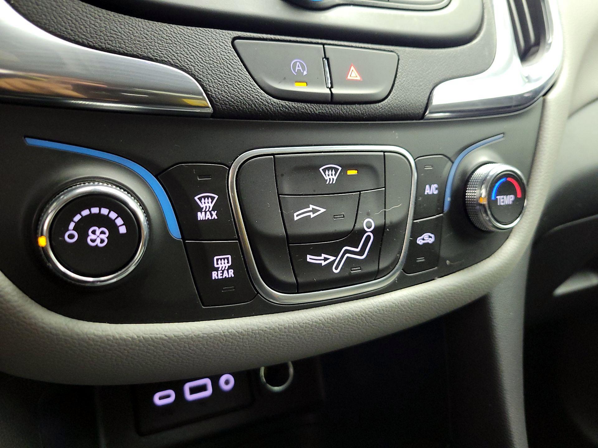 Thumbnail: 2023 Chevrolet Equinox - 16
