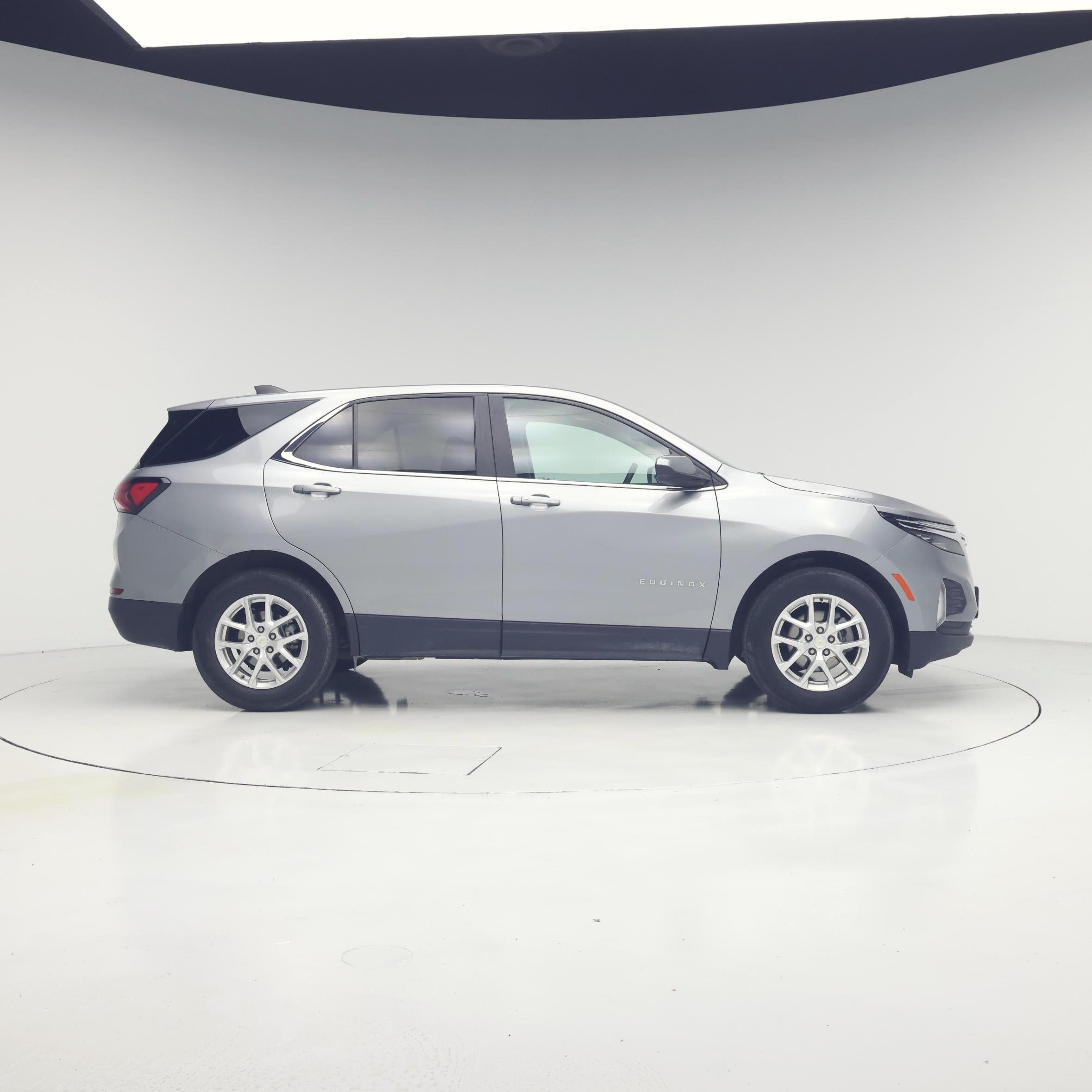 Thumbnail: 2023 Chevrolet Equinox - 7