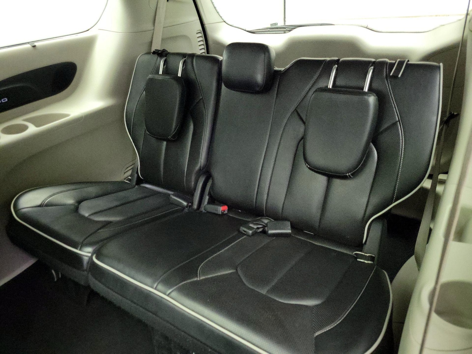 2023 Chrysler Pacifica Limited - Photo 23
