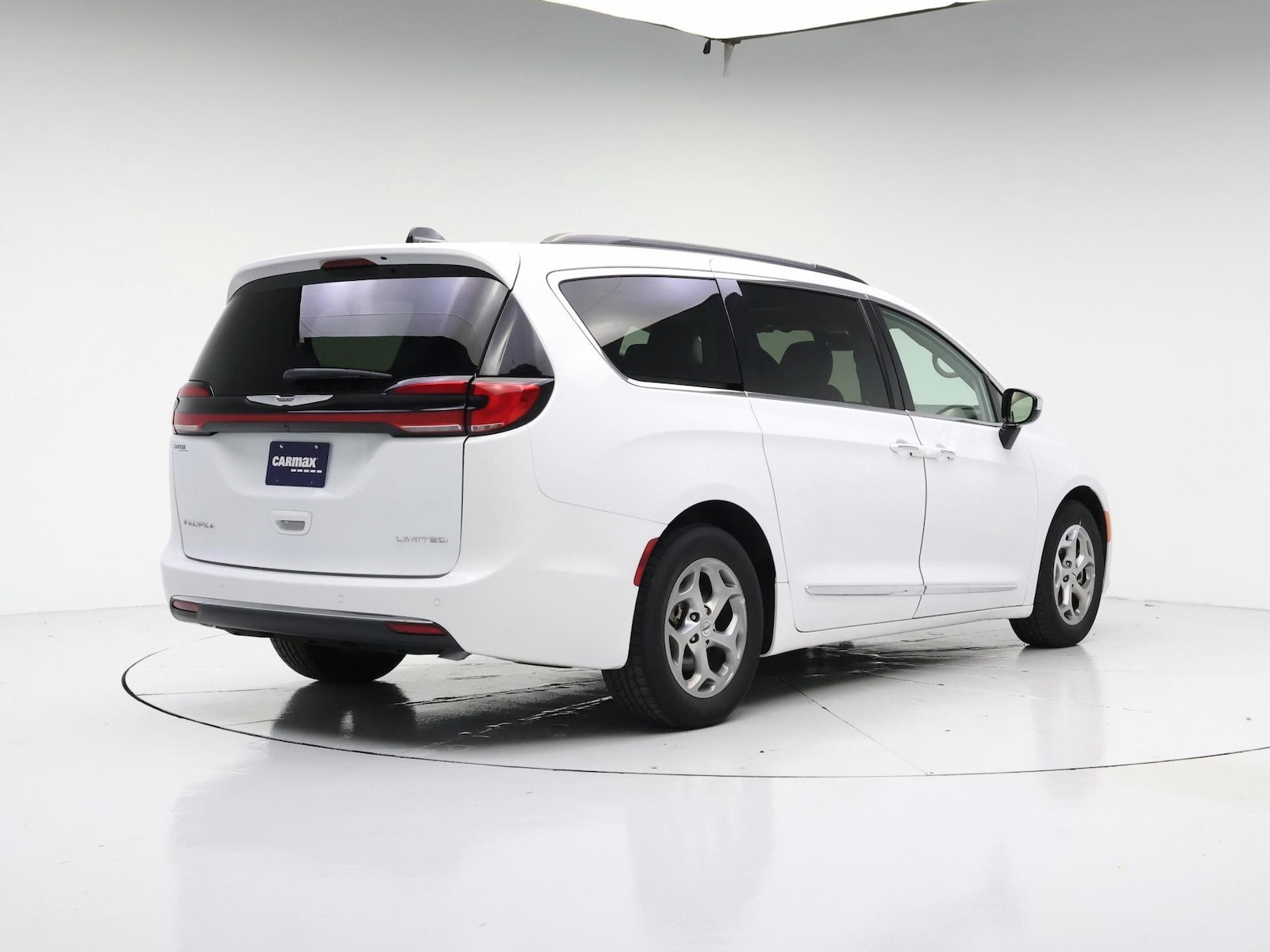 2023 Chrysler Pacifica Limited - Photo 9