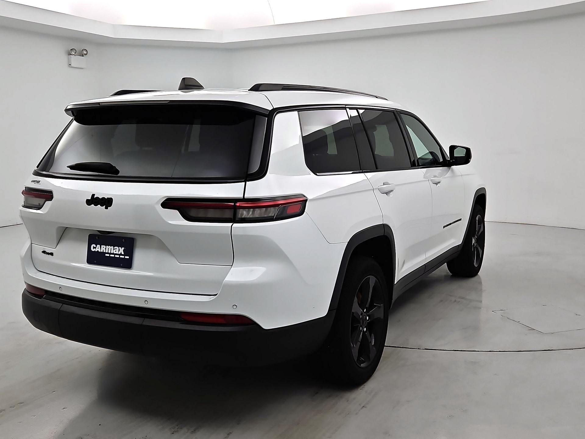 Thumbnail: 2023 Jeep Grand Cherokee L - 5