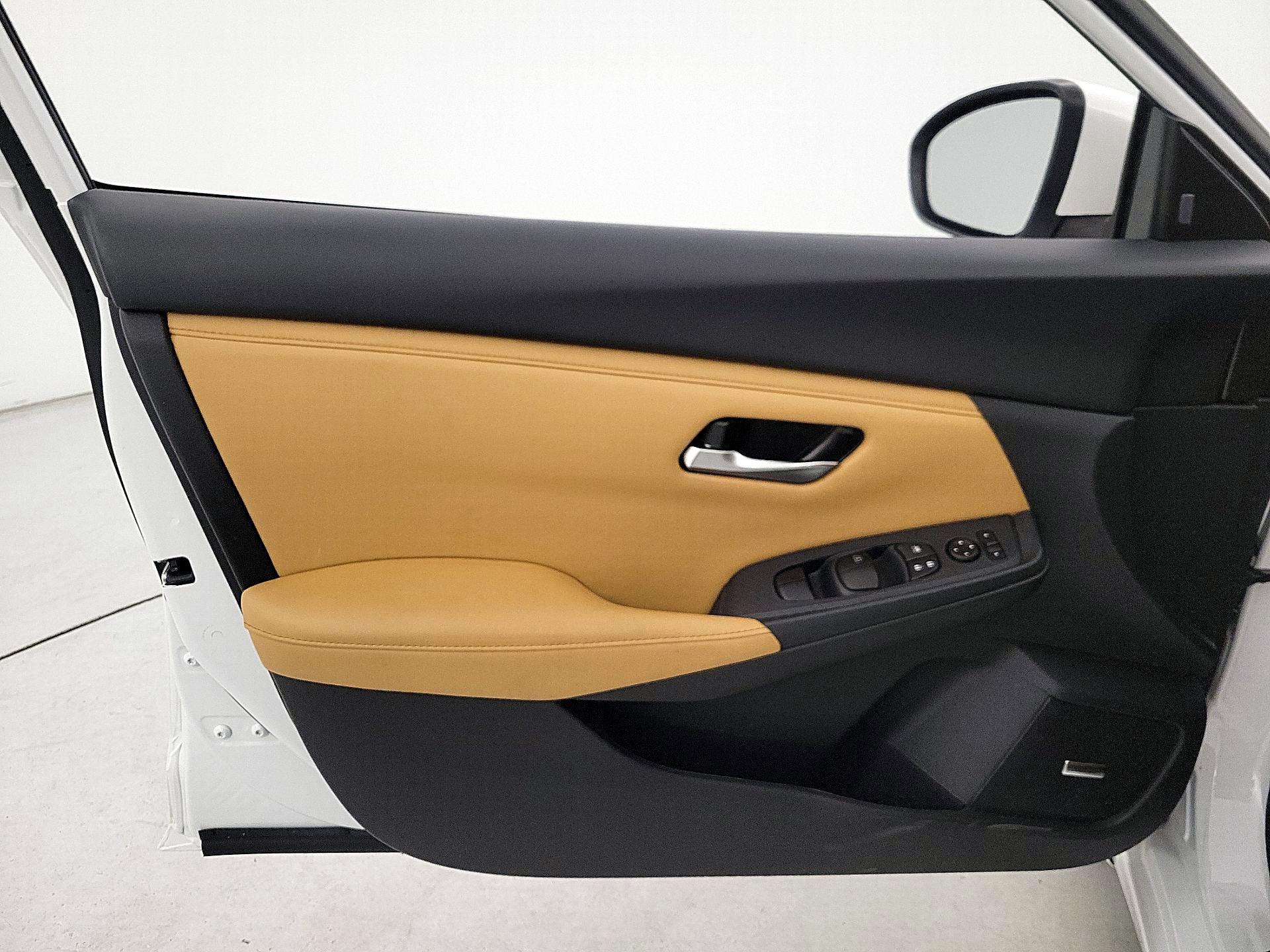 Thumbnail: 2024 Nissan Sentra - 12