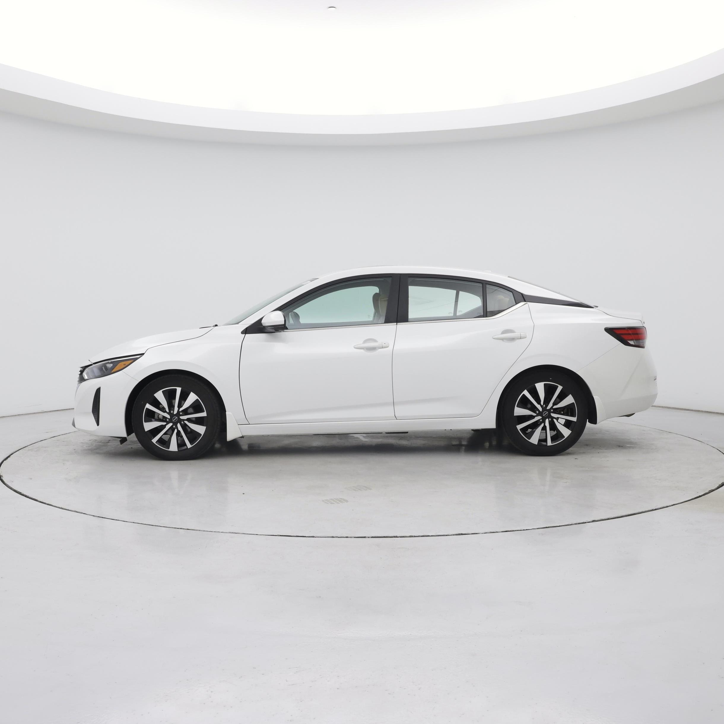 Thumbnail: 2024 Nissan Sentra - 3