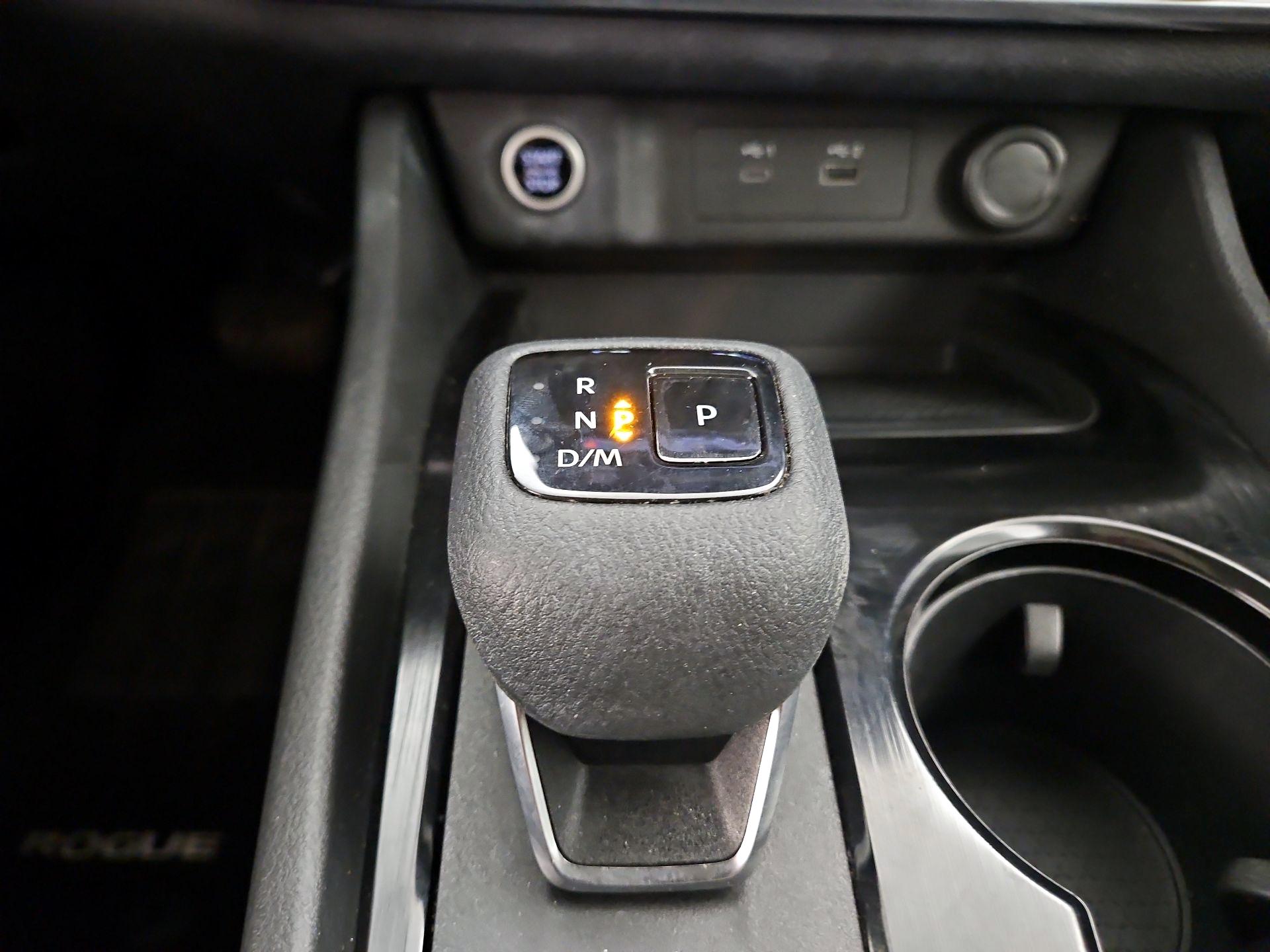 Thumbnail: 2023 Nissan Rogue - 17