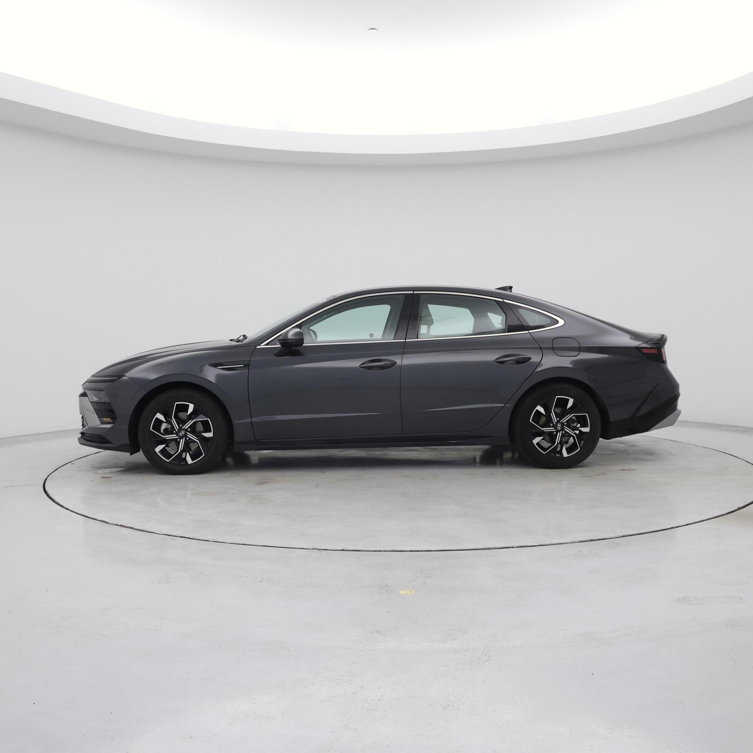 Thumbnail: 2025 Hyundai Sonata - 3