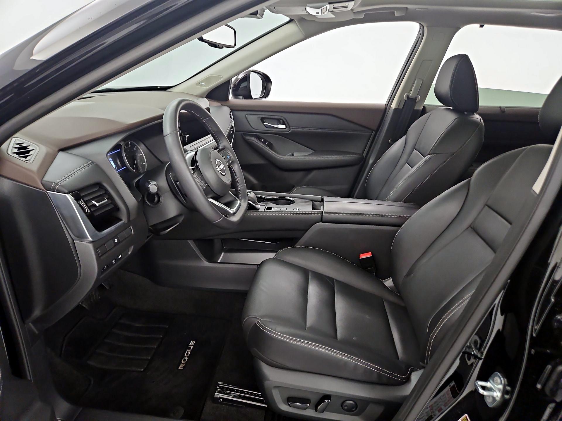 Thumbnail: 2023 Nissan Rogue - 11