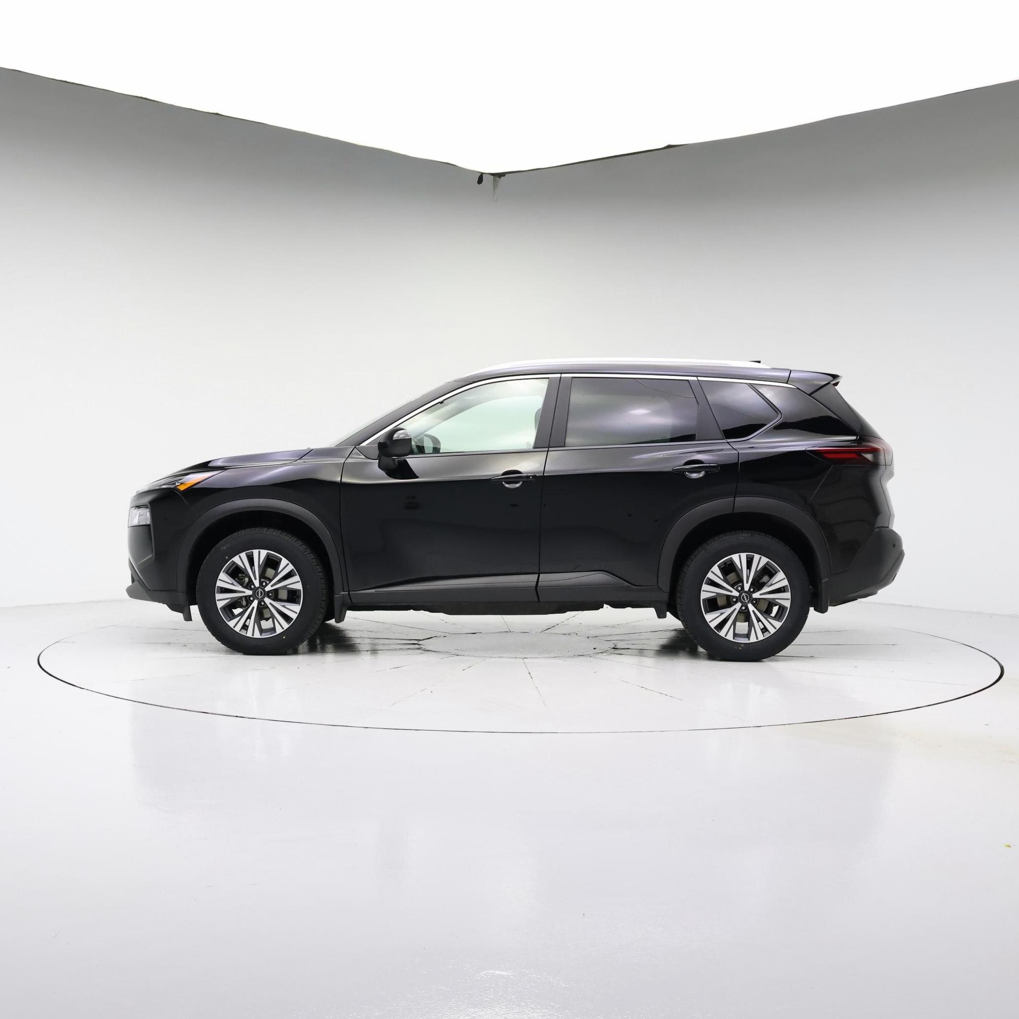 Thumbnail: 2023 Nissan Rogue - 3