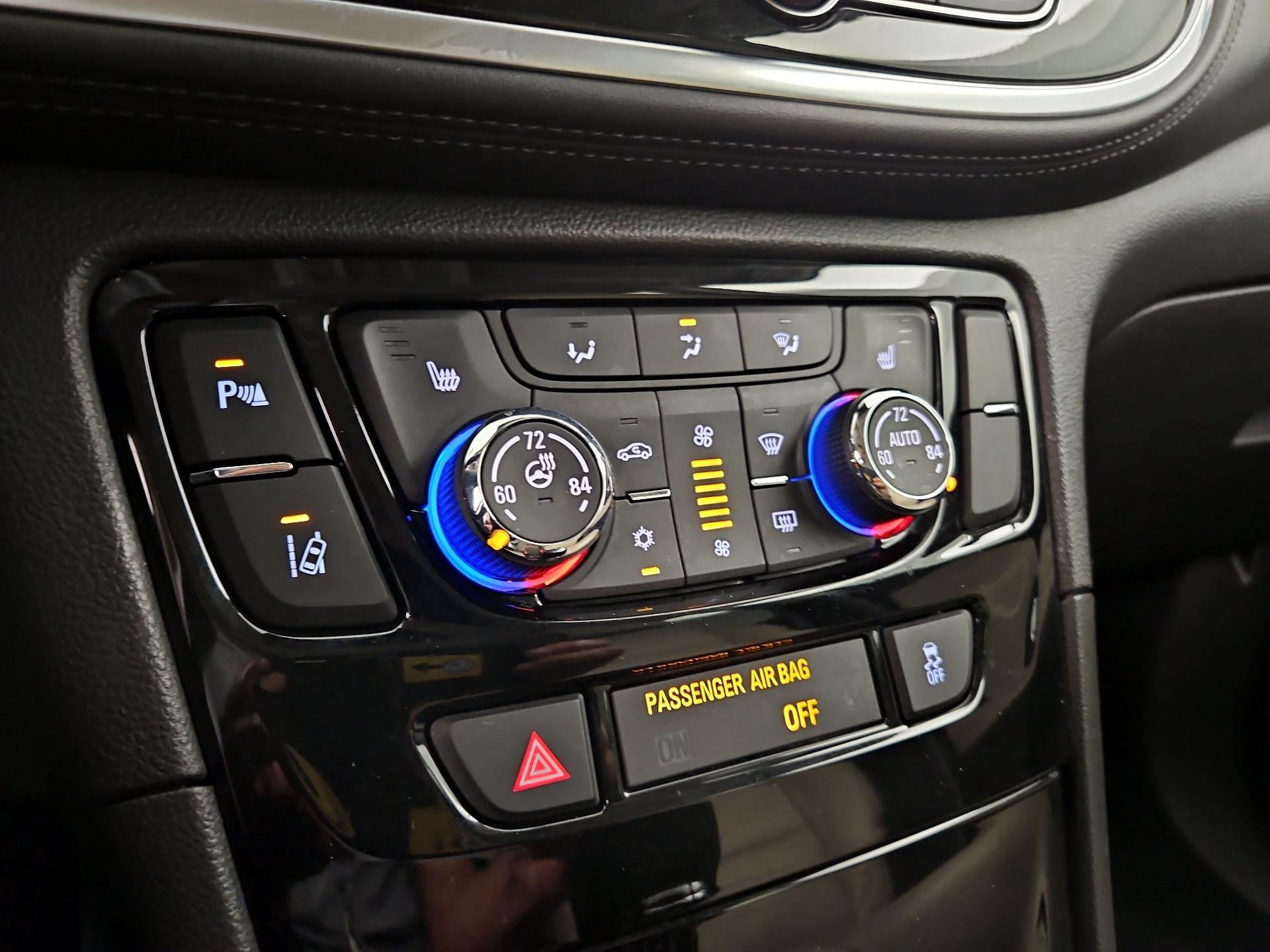 Thumbnail: 2017 Buick Encore - 14