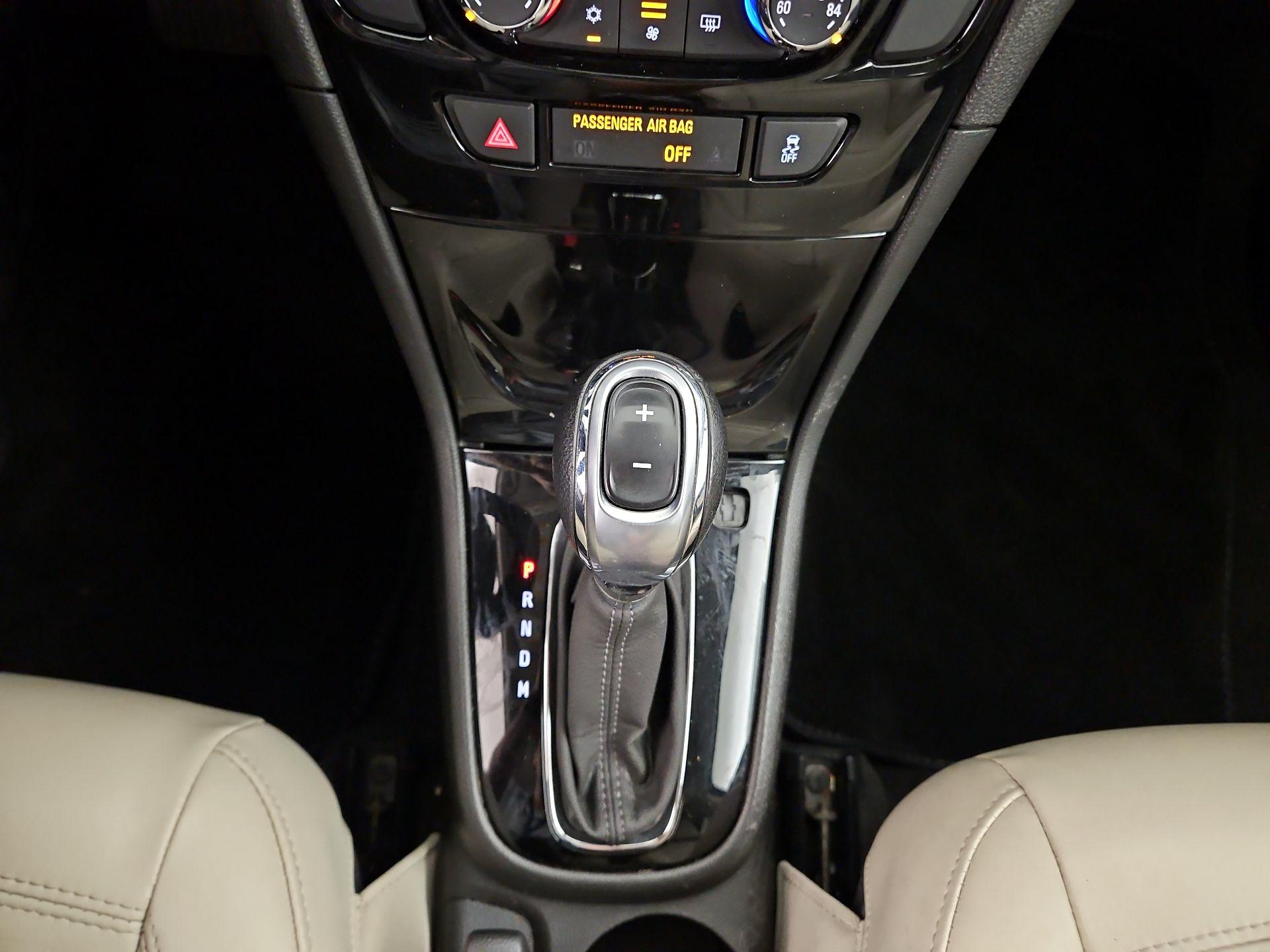 Thumbnail: 2017 Buick Encore - 15