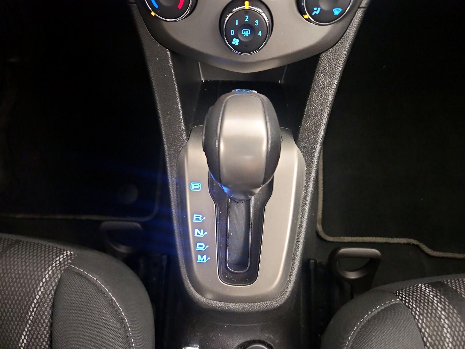 Thumbnail: 2016 Chevrolet Sonic - 14