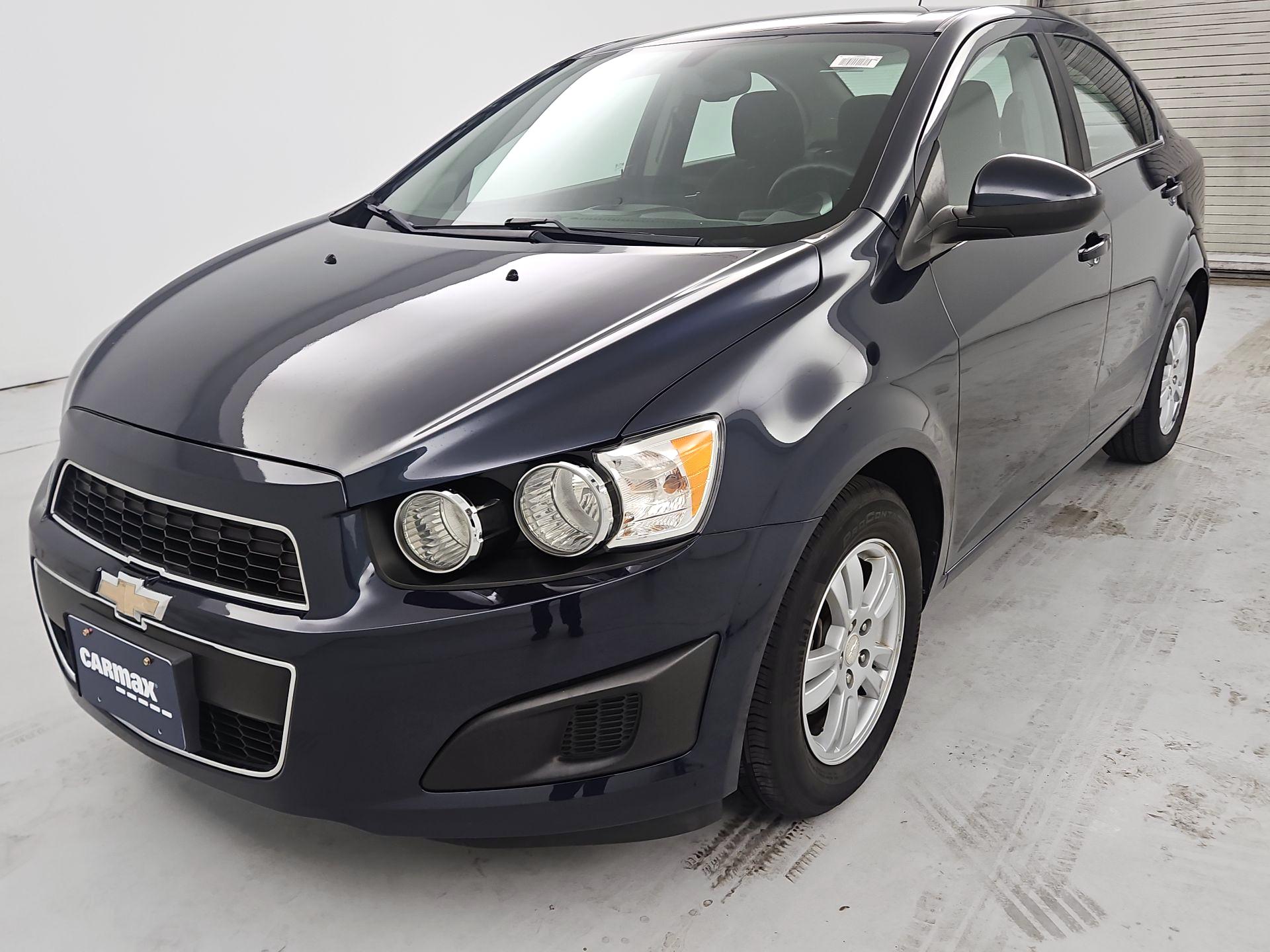 Thumbnail: 2016 Chevrolet Sonic - 3