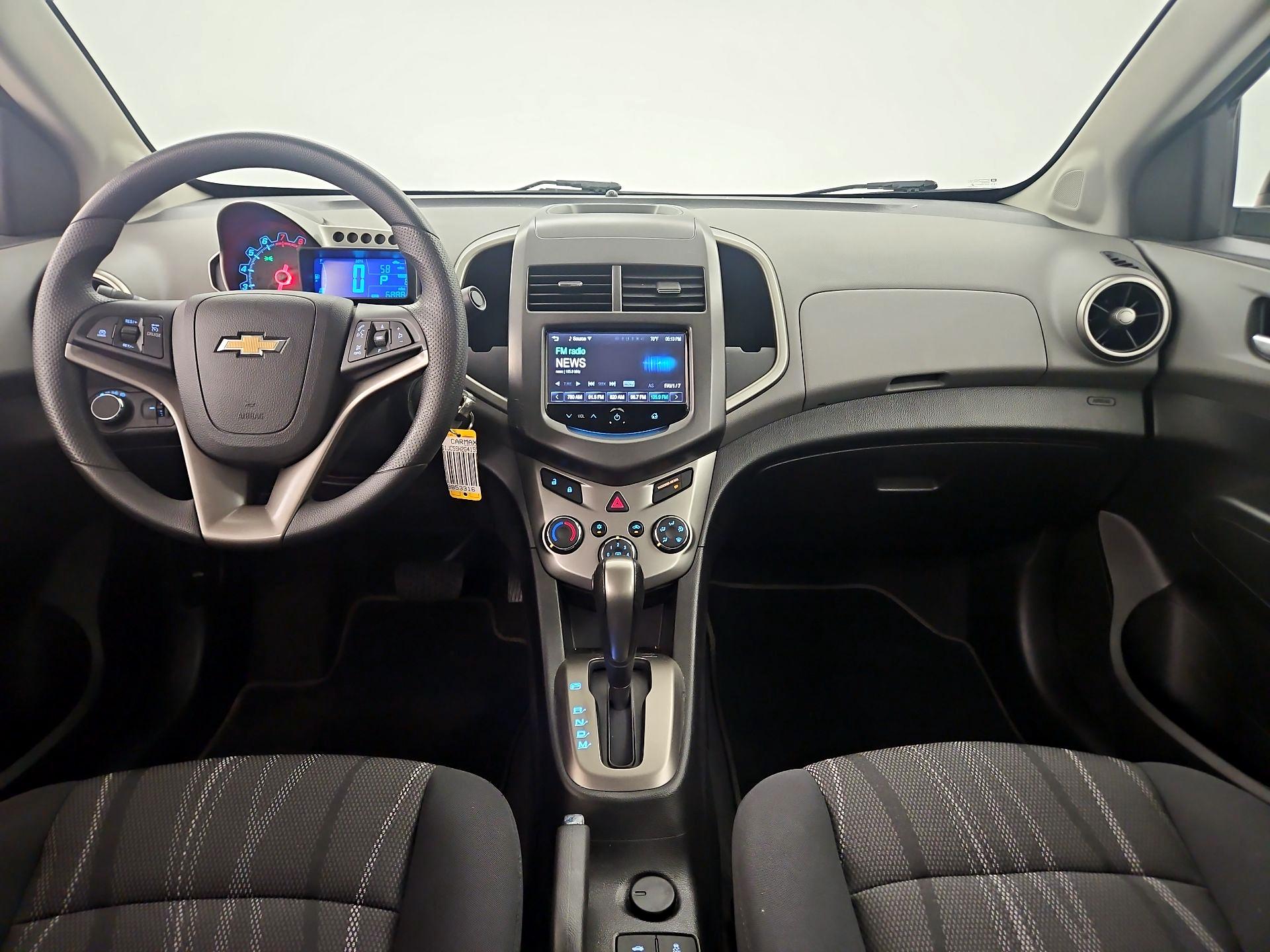 Thumbnail: 2016 Chevrolet Sonic - 8
