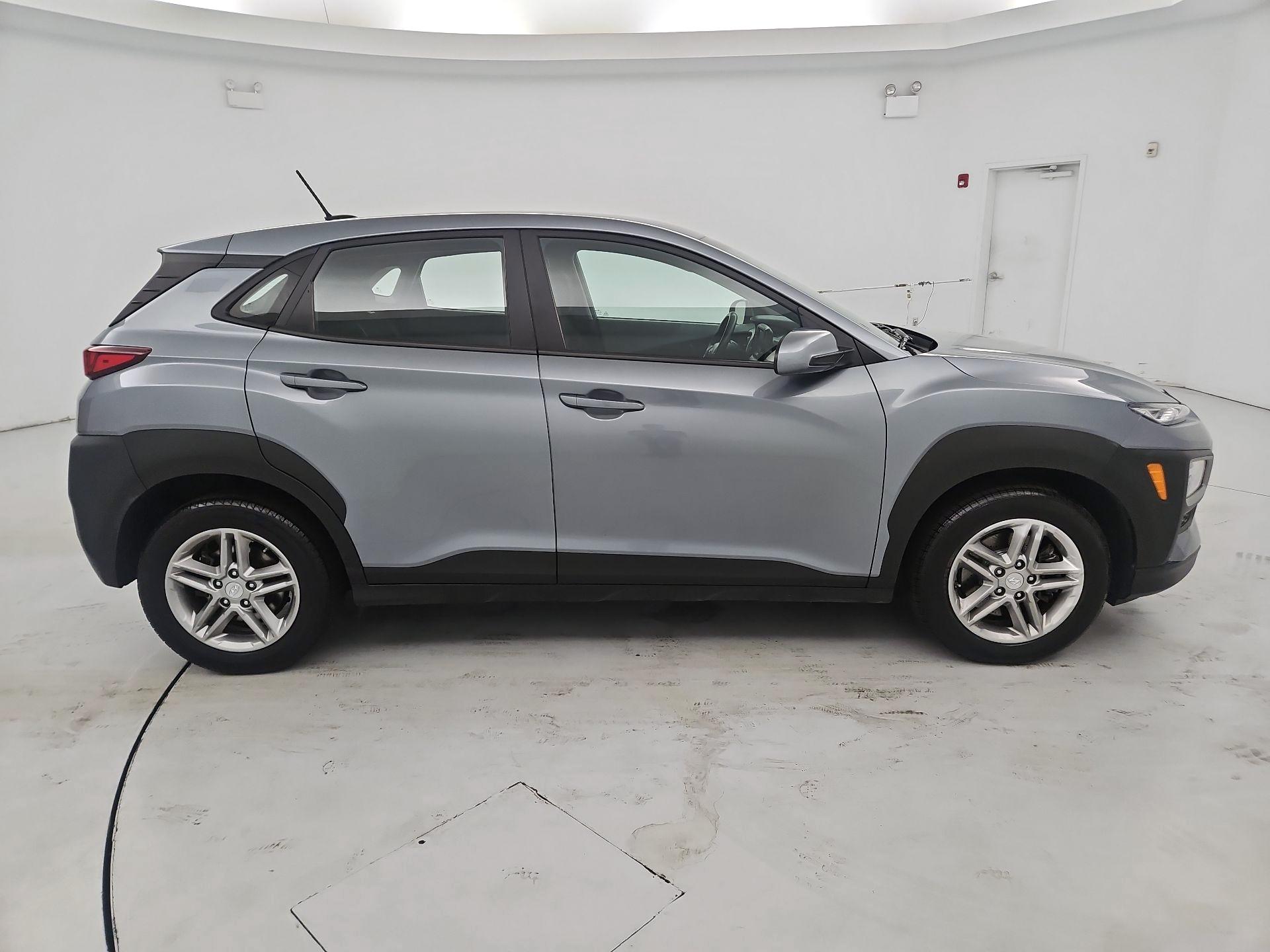 Thumbnail: 2021 Hyundai Kona - 4