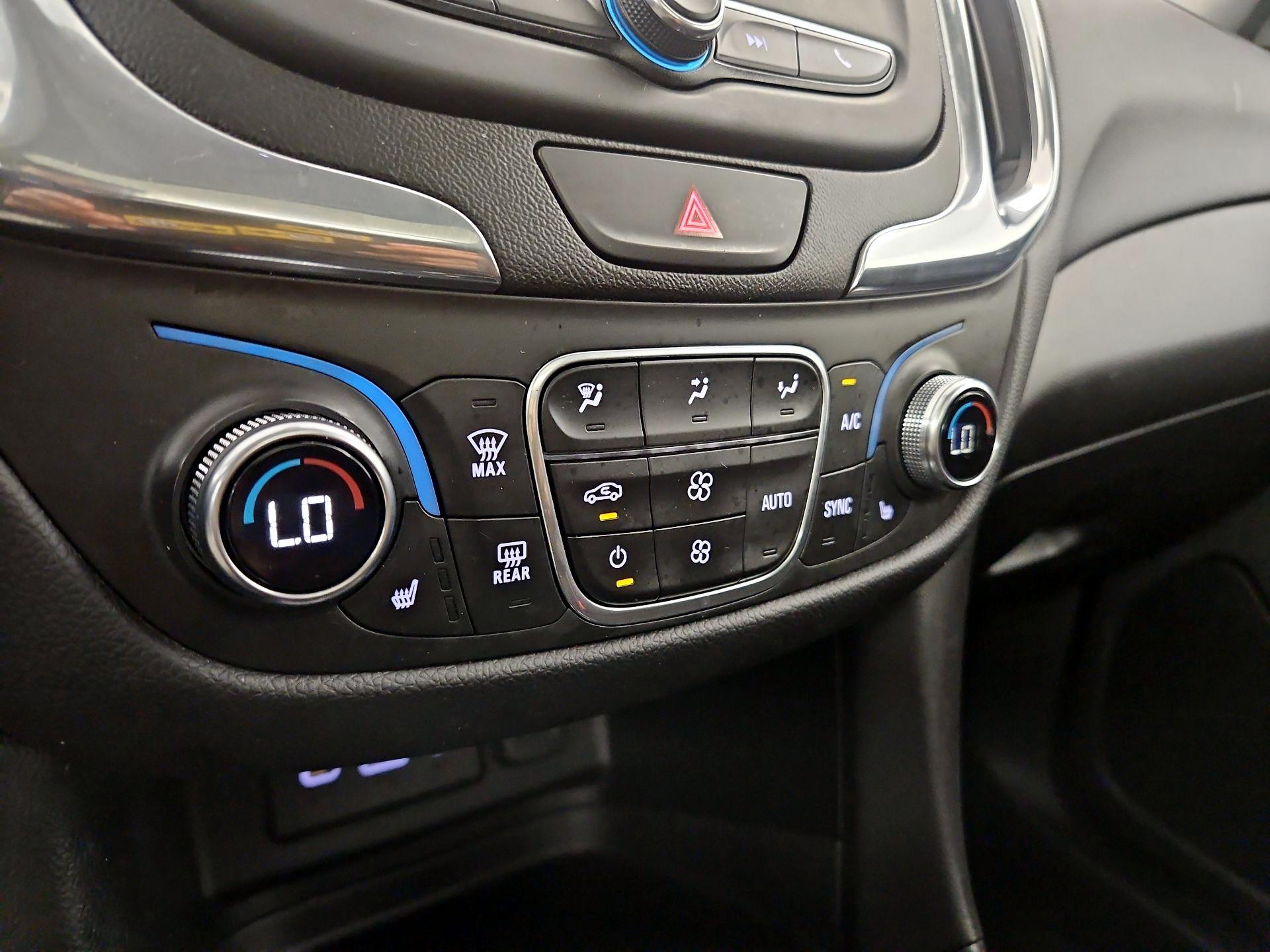 Thumbnail: 2020 Chevrolet Equinox - 14