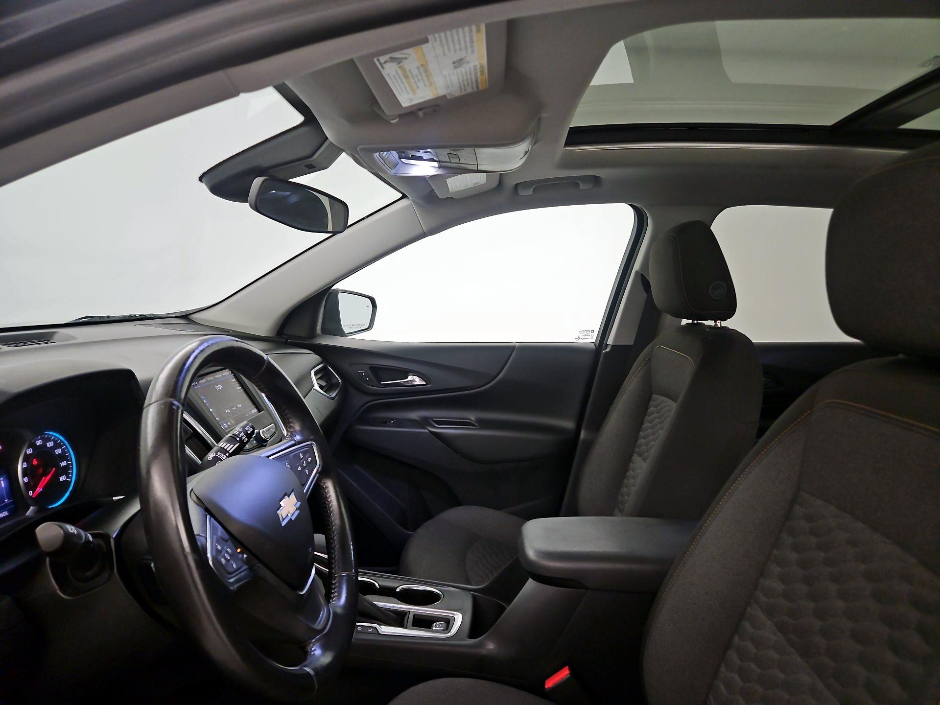 Thumbnail: 2020 Chevrolet Equinox - 17