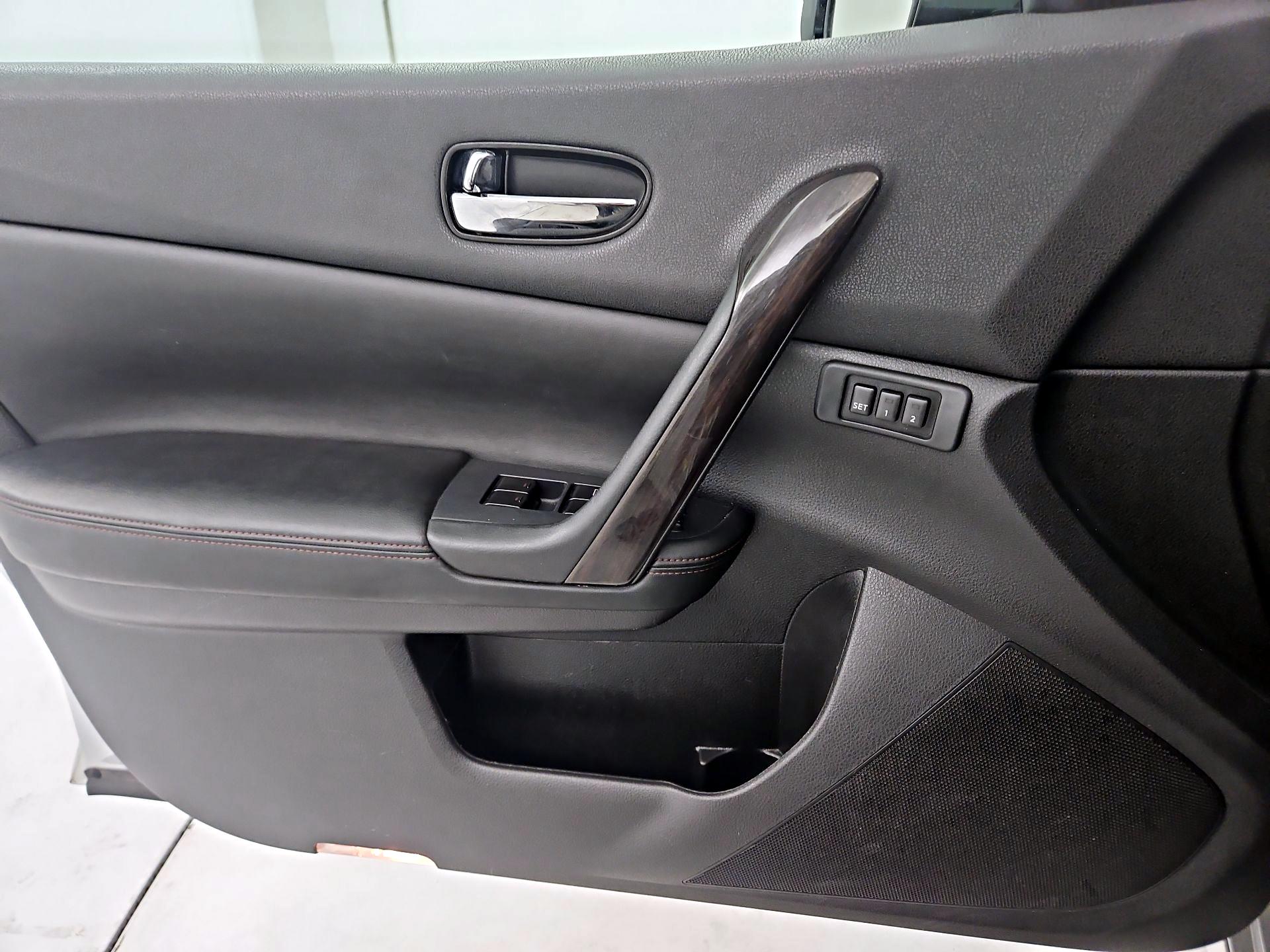 Thumbnail: 2014 Nissan Maxima - 10