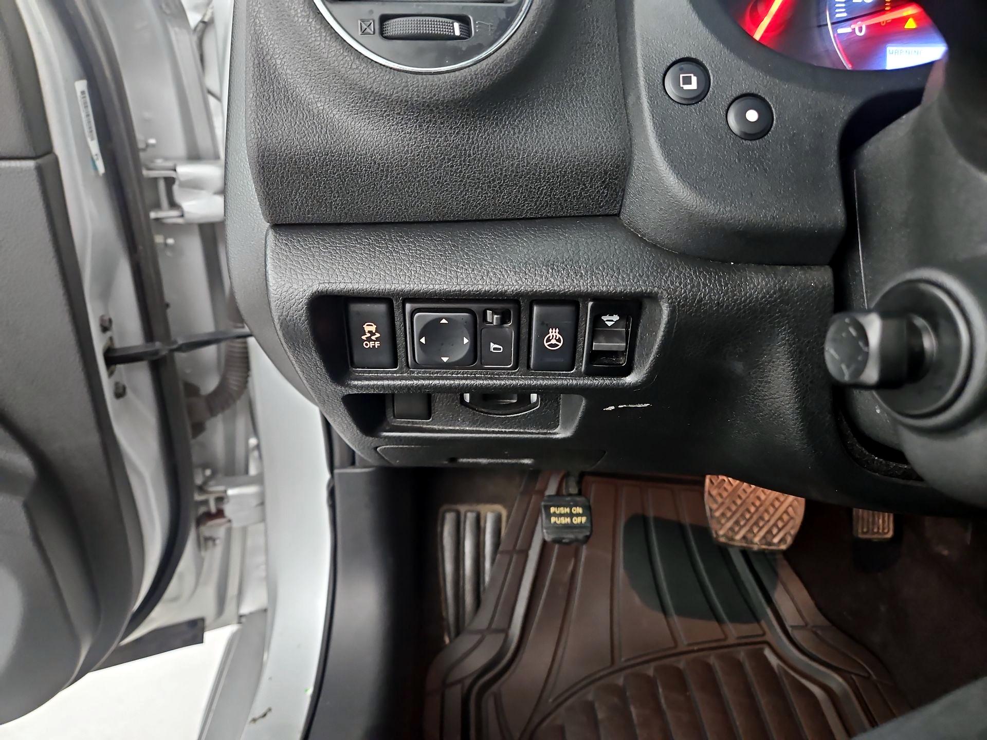 Thumbnail: 2014 Nissan Maxima - 11