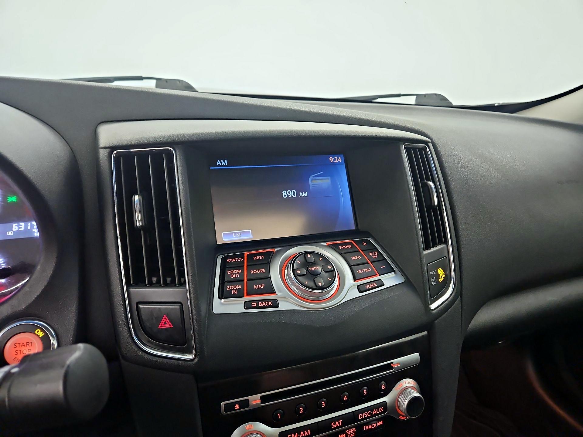 Thumbnail: 2014 Nissan Maxima - 14