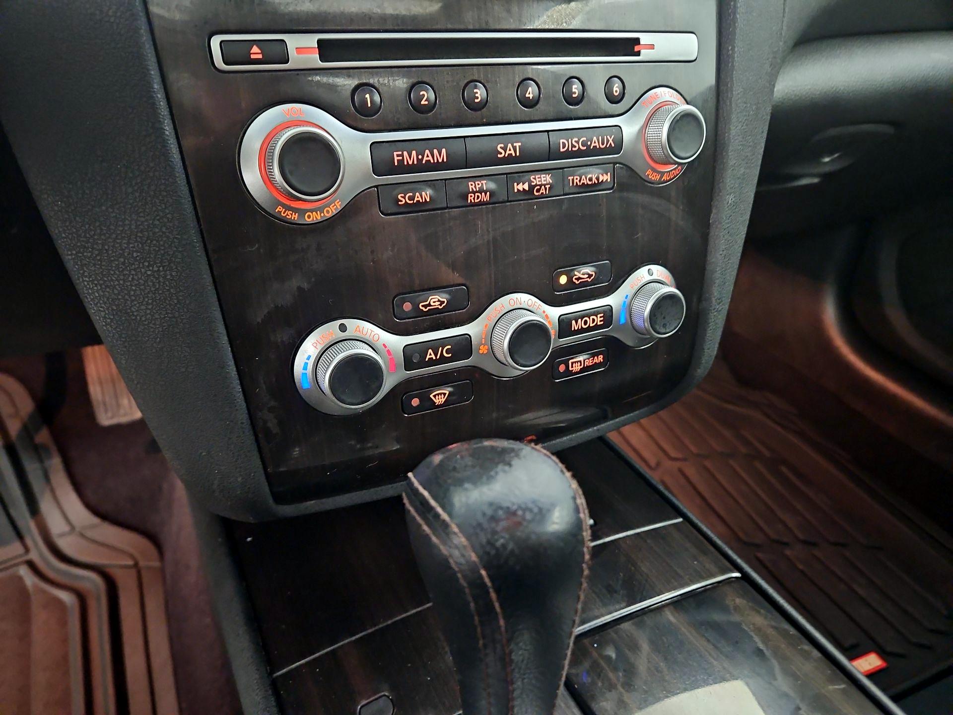 Thumbnail: 2014 Nissan Maxima - 15