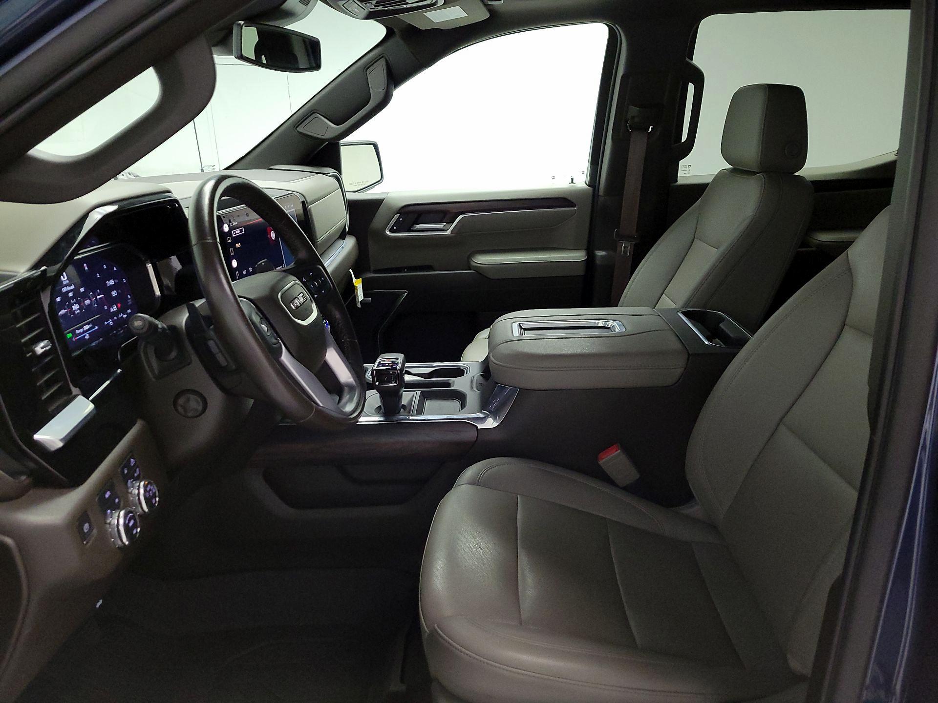Thumbnail: 2022 GMC Sierra 1500 - 11