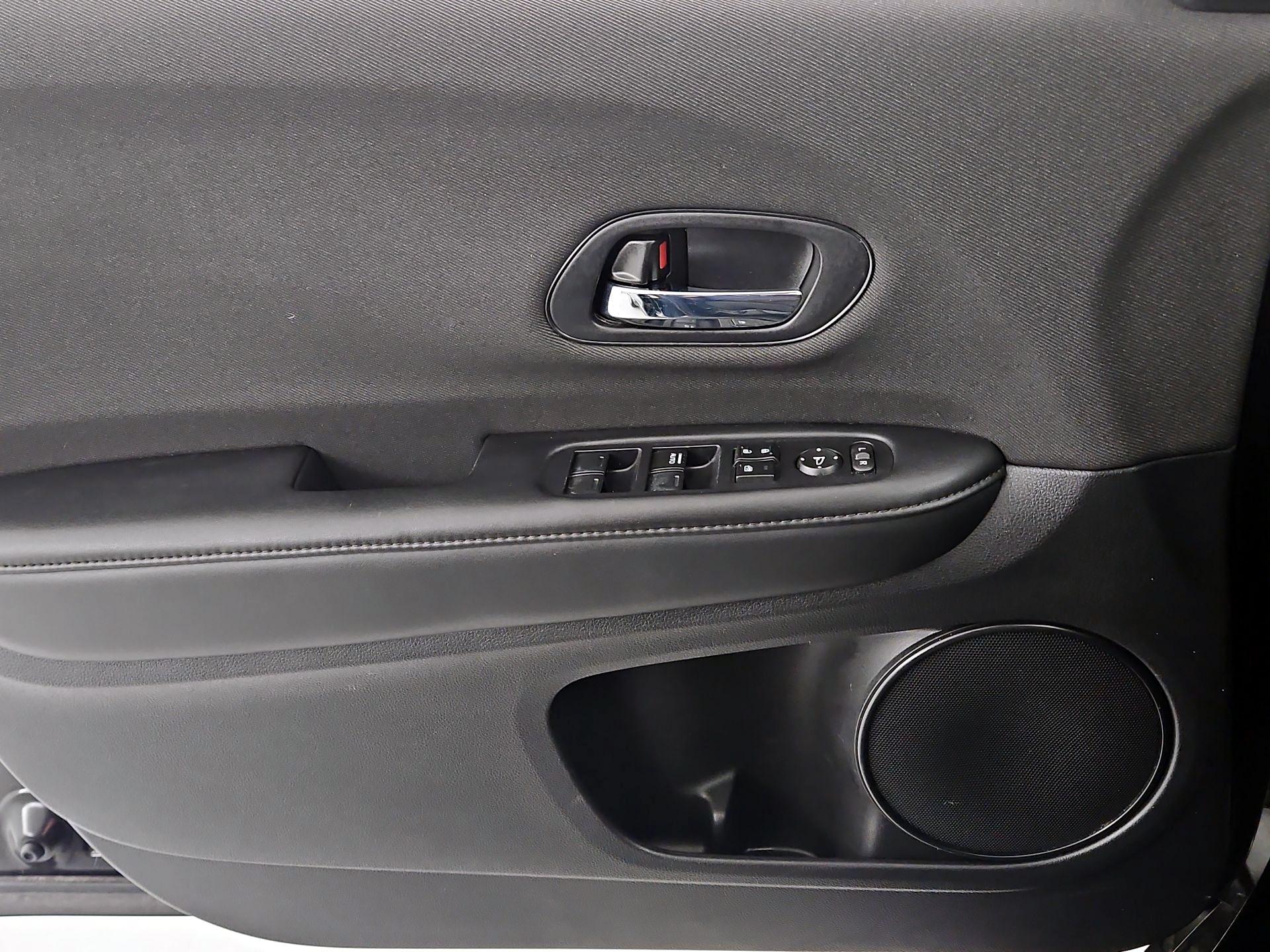 Thumbnail: 2021 Honda HR-V - 10