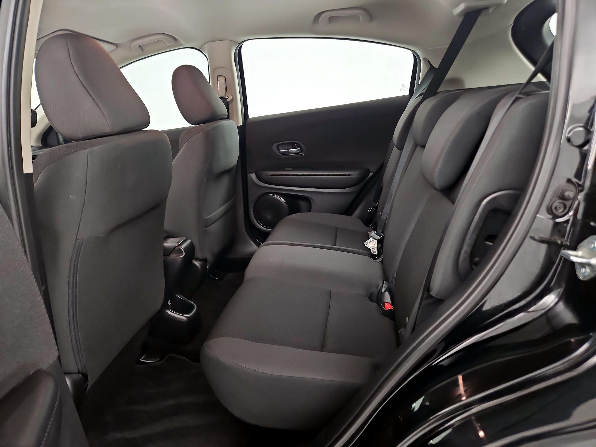 Thumbnail: 2021 Honda HR-V - 17
