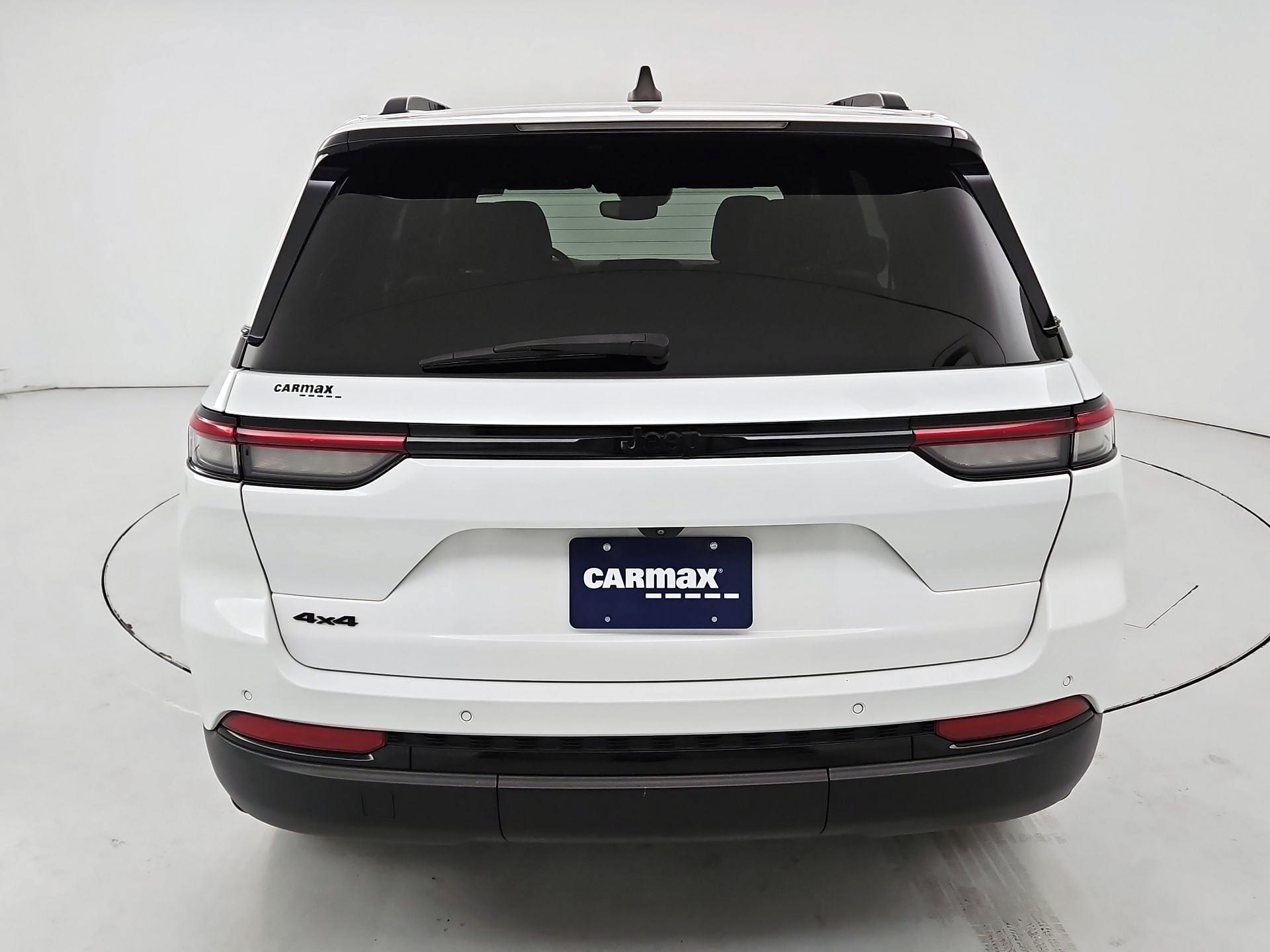 Thumbnail: 2023 Jeep Grand Cherokee - 6