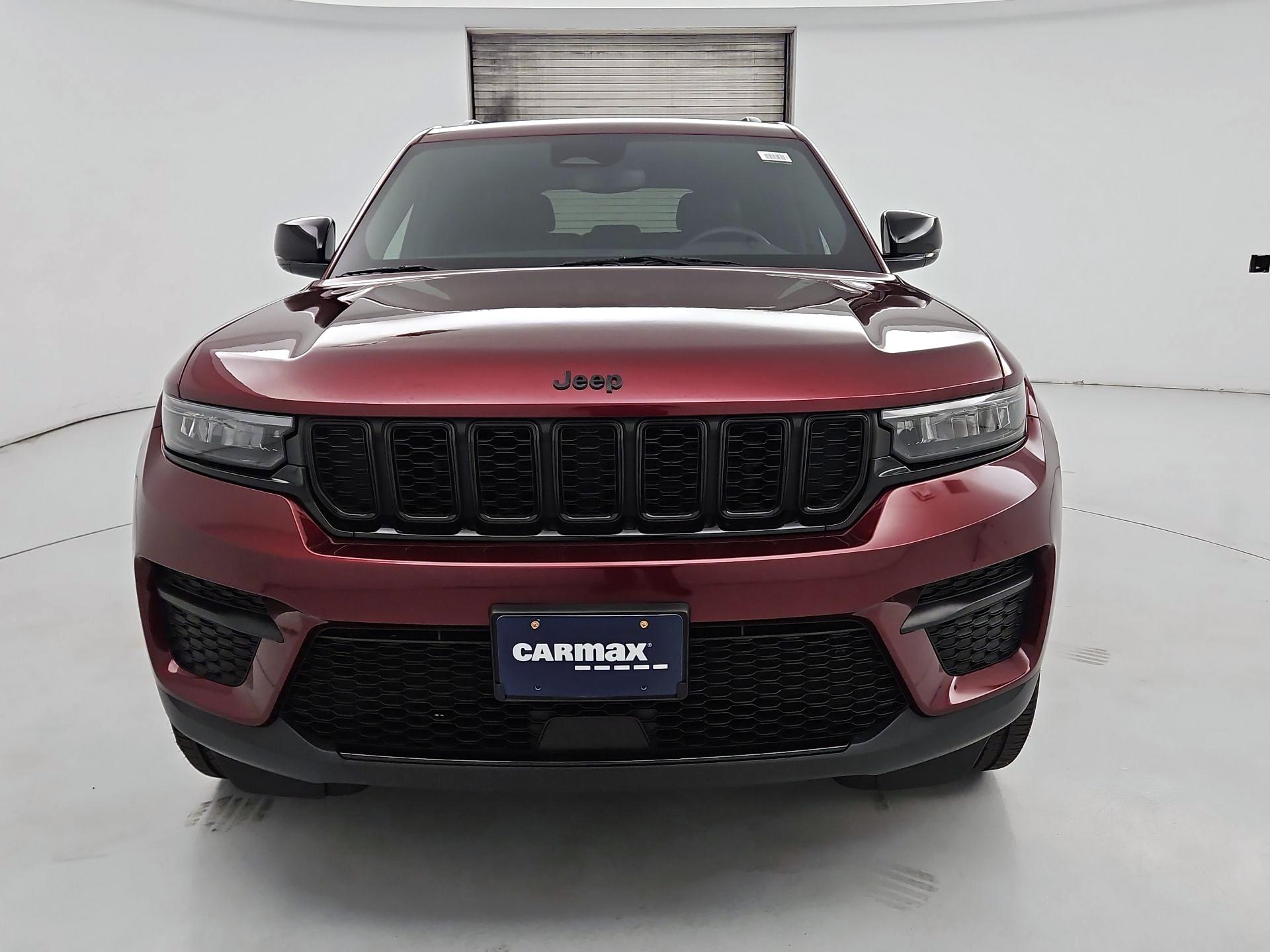 Thumbnail: 2023 Jeep Grand Cherokee - 2