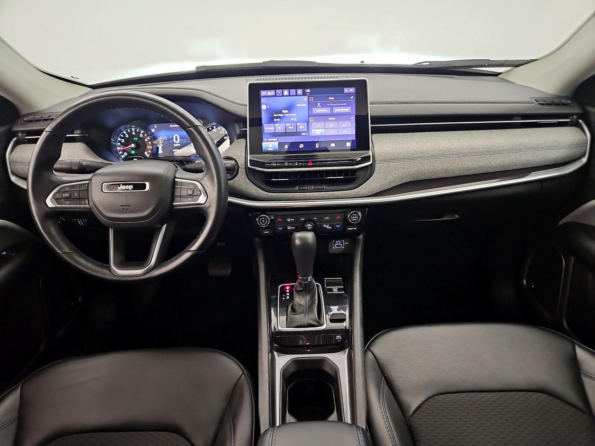Thumbnail: 2022 Jeep Compass - 9