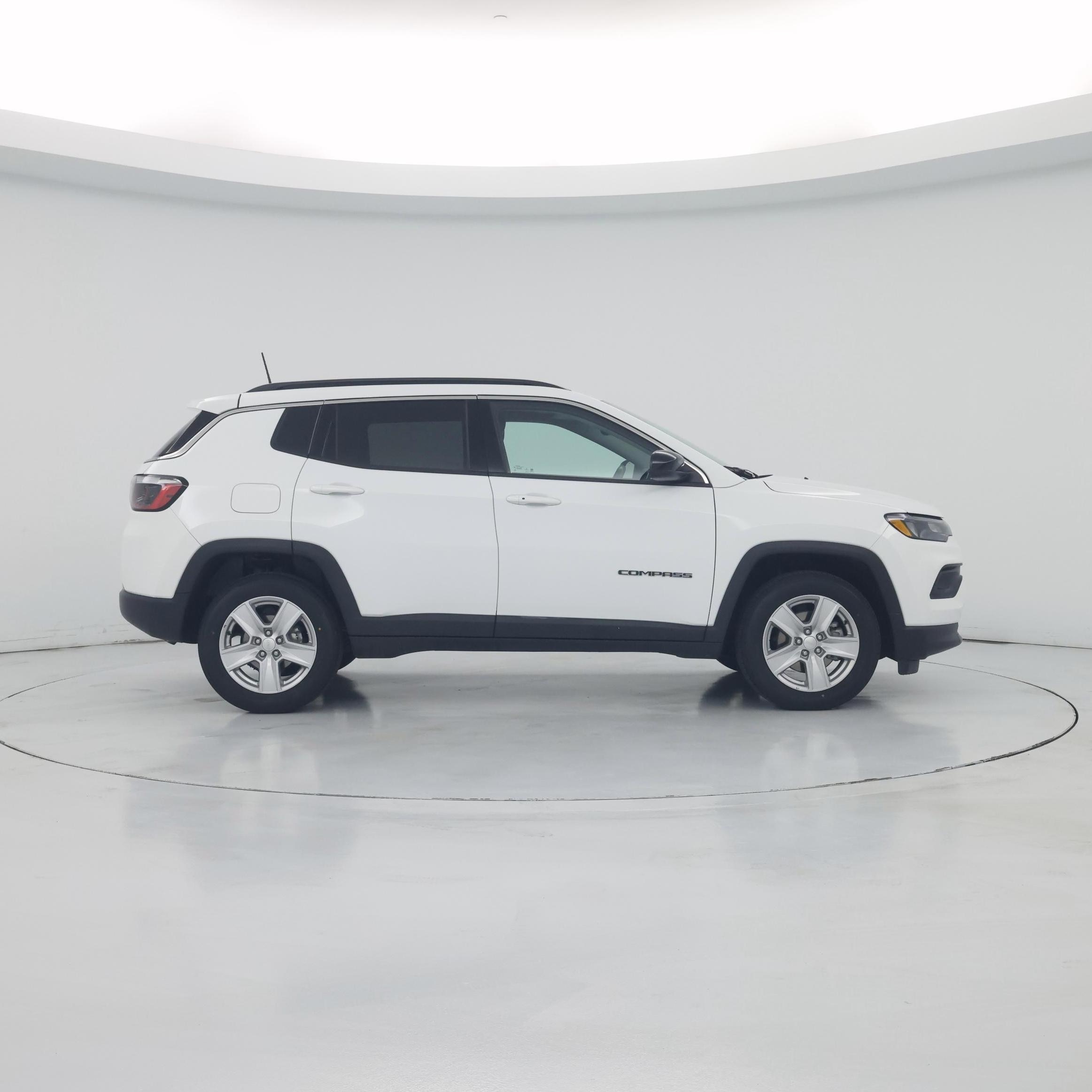 Thumbnail: 2022 Jeep Compass - 7