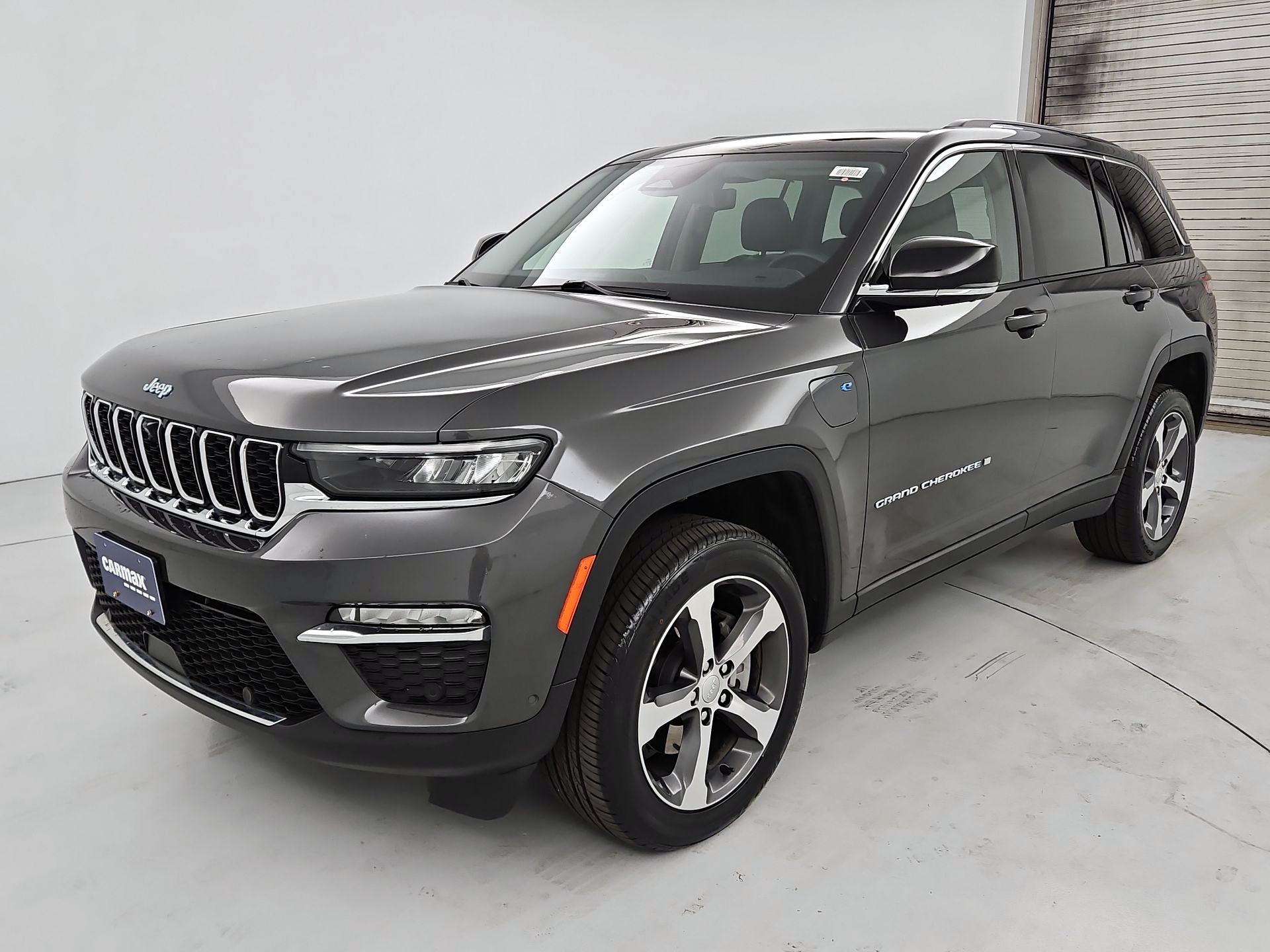 Thumbnail: 2022 Jeep Grand Cherokee - 3