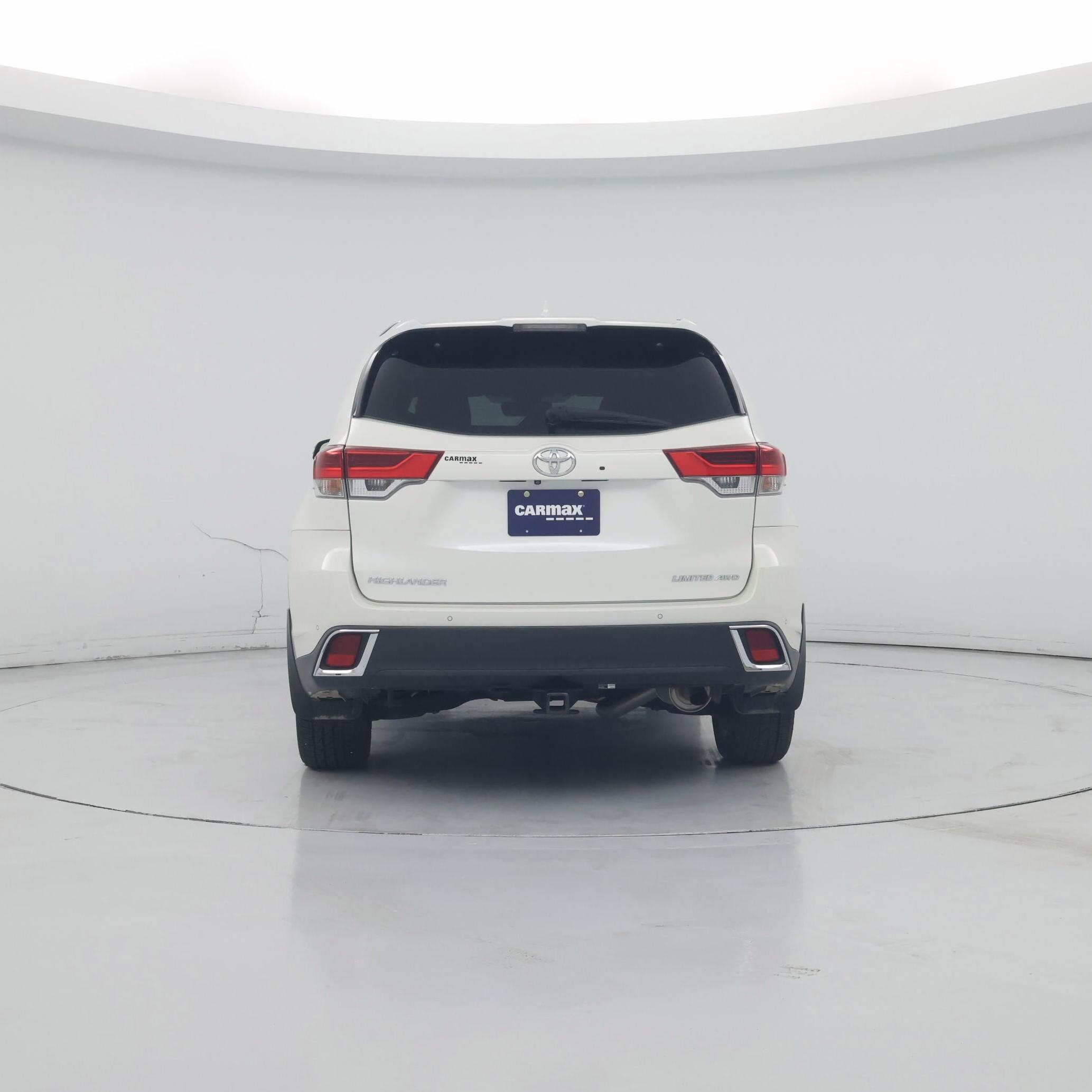 Thumbnail: 2017 Toyota Highlander - 6