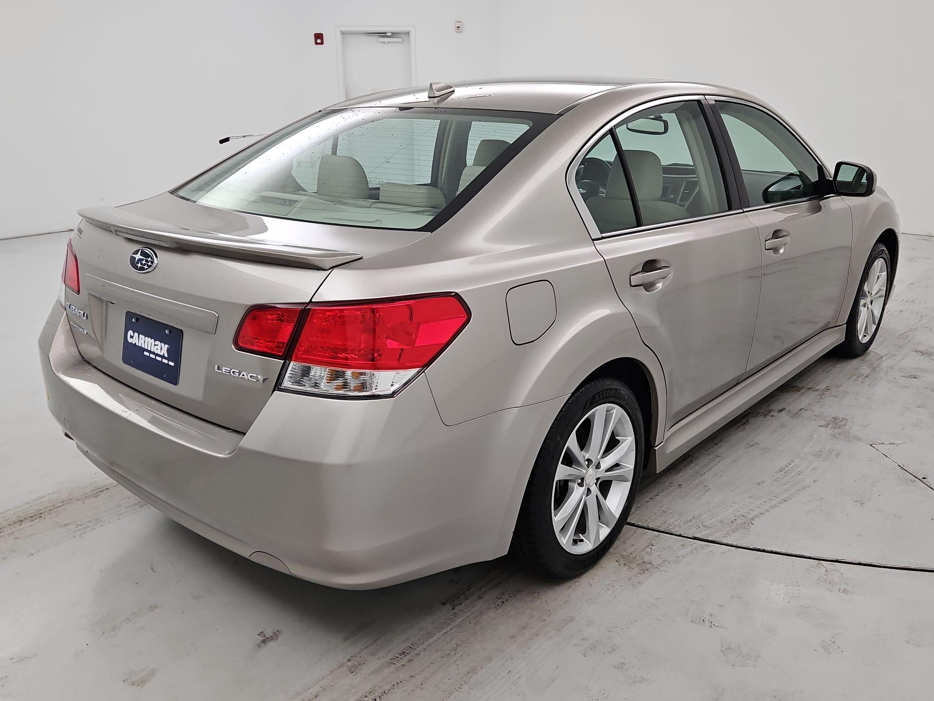 Thumbnail: 2014 Subaru Legacy - 5